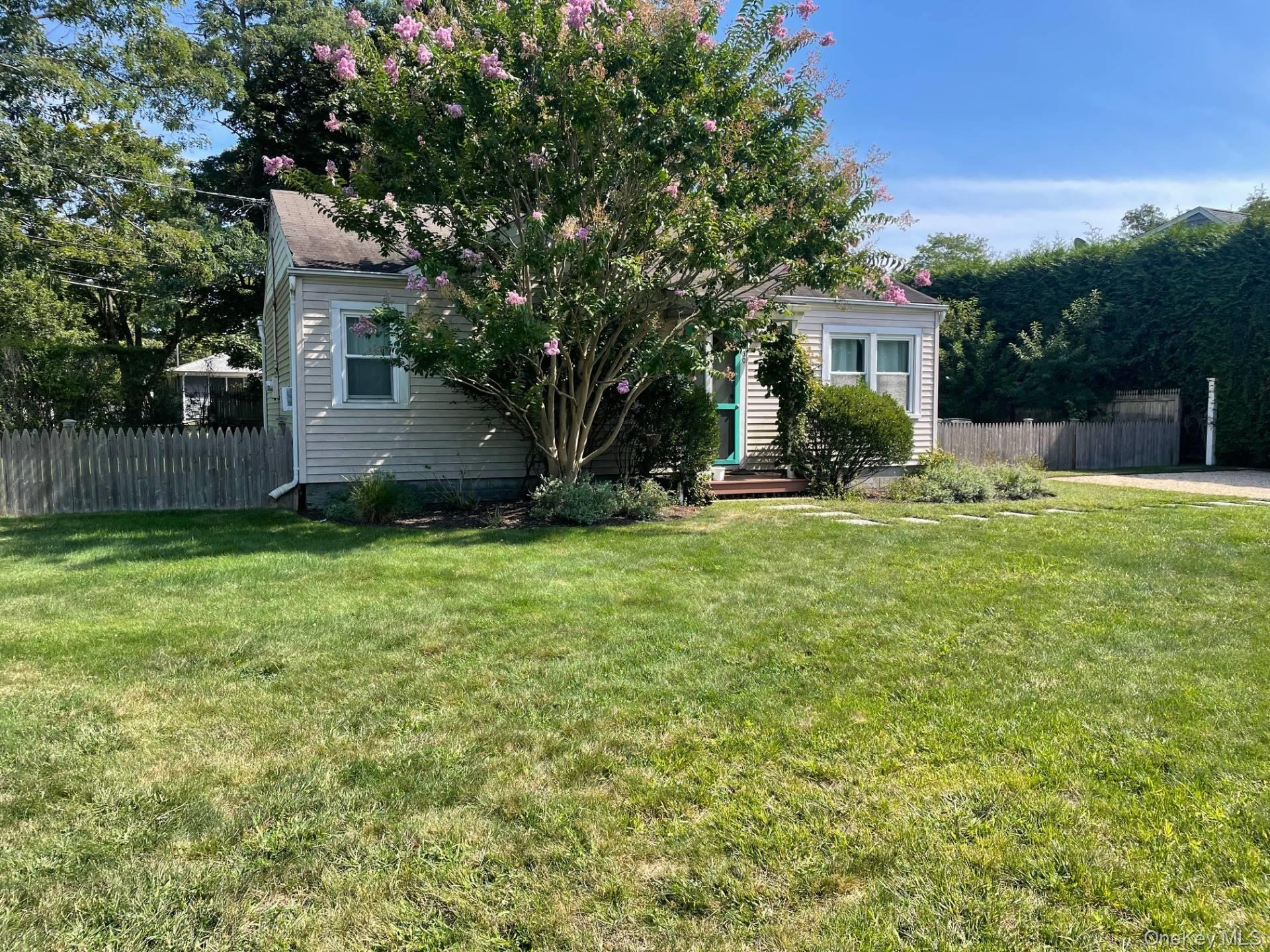 #3 photo, 30 Maple Street, Westhampton Beach , NY 11978