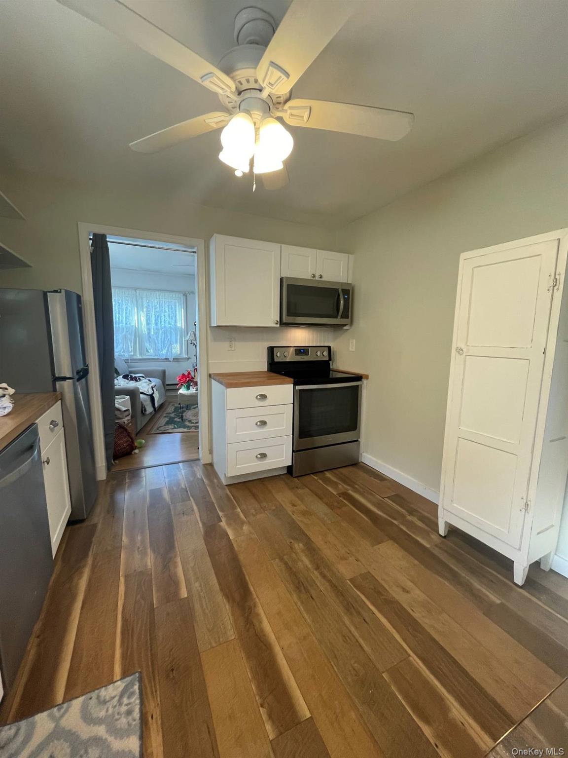 #8 photo, 30 Maple Street, Westhampton Beach , NY 11978