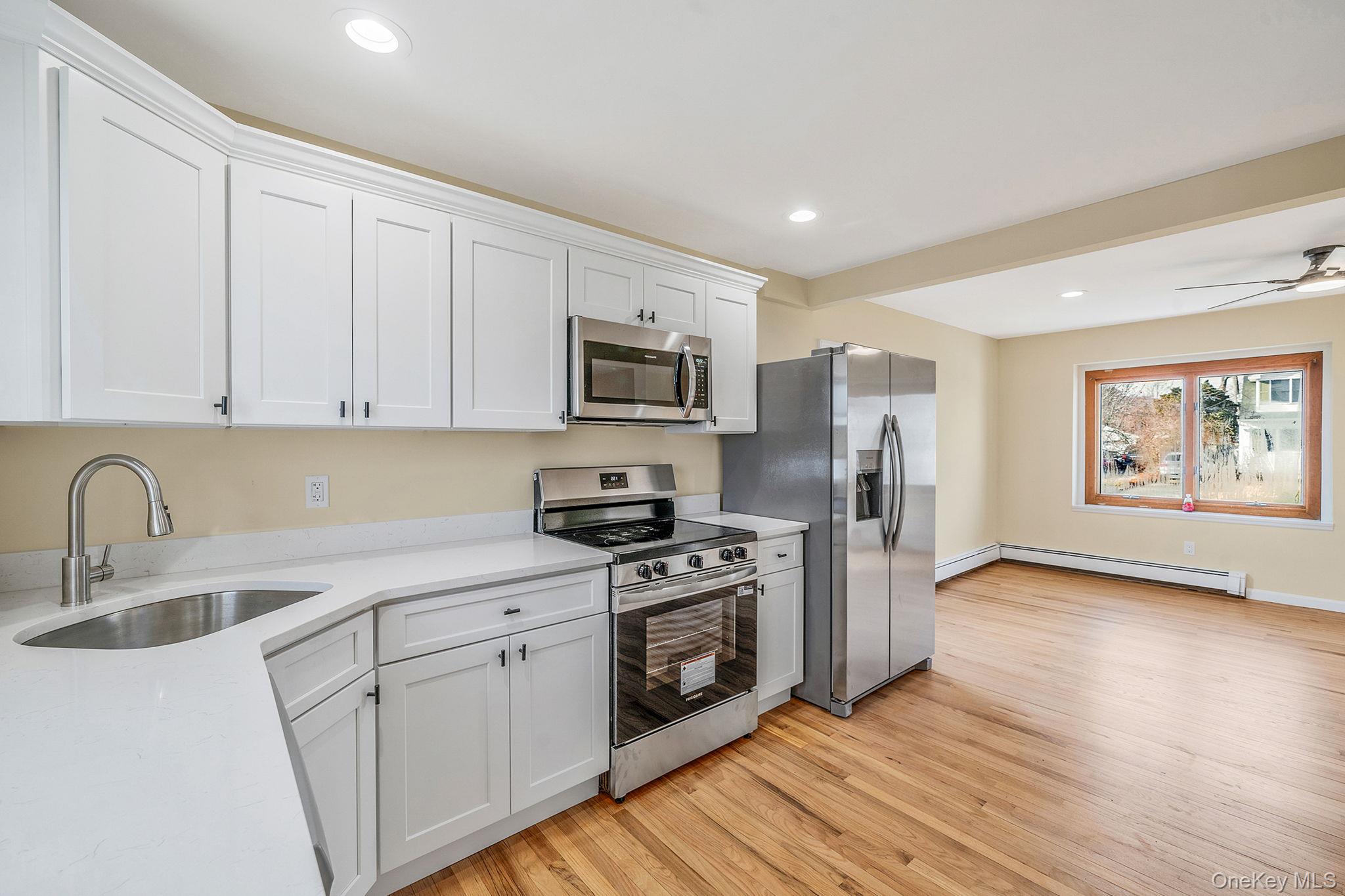 #4 photo, 31 Walnut Avenue, Patchogue , NY 11772