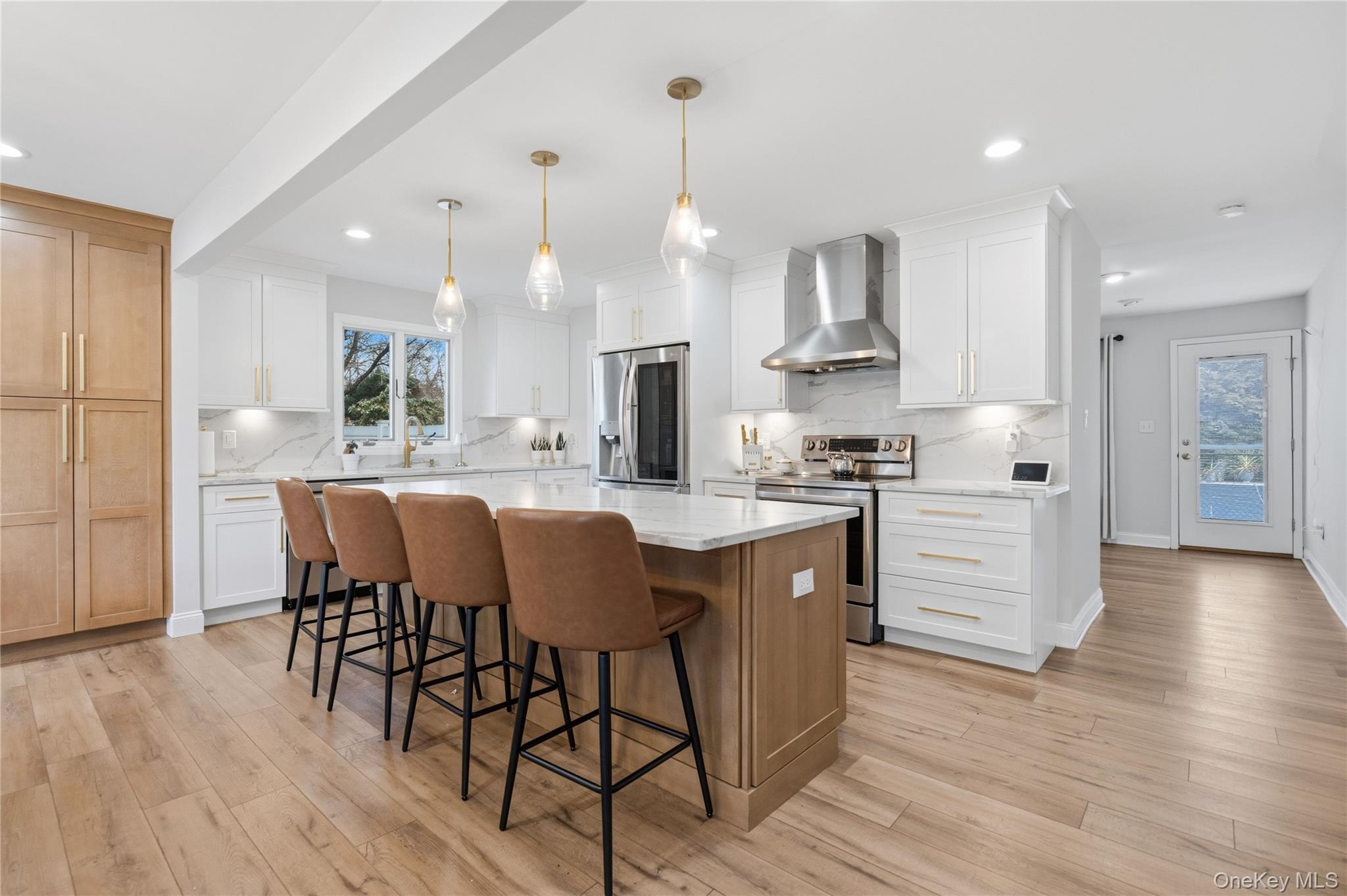 #10 photo, 15 Autumn Drive, सफ़ोक काउंटी Mount Sinai , NY 11766