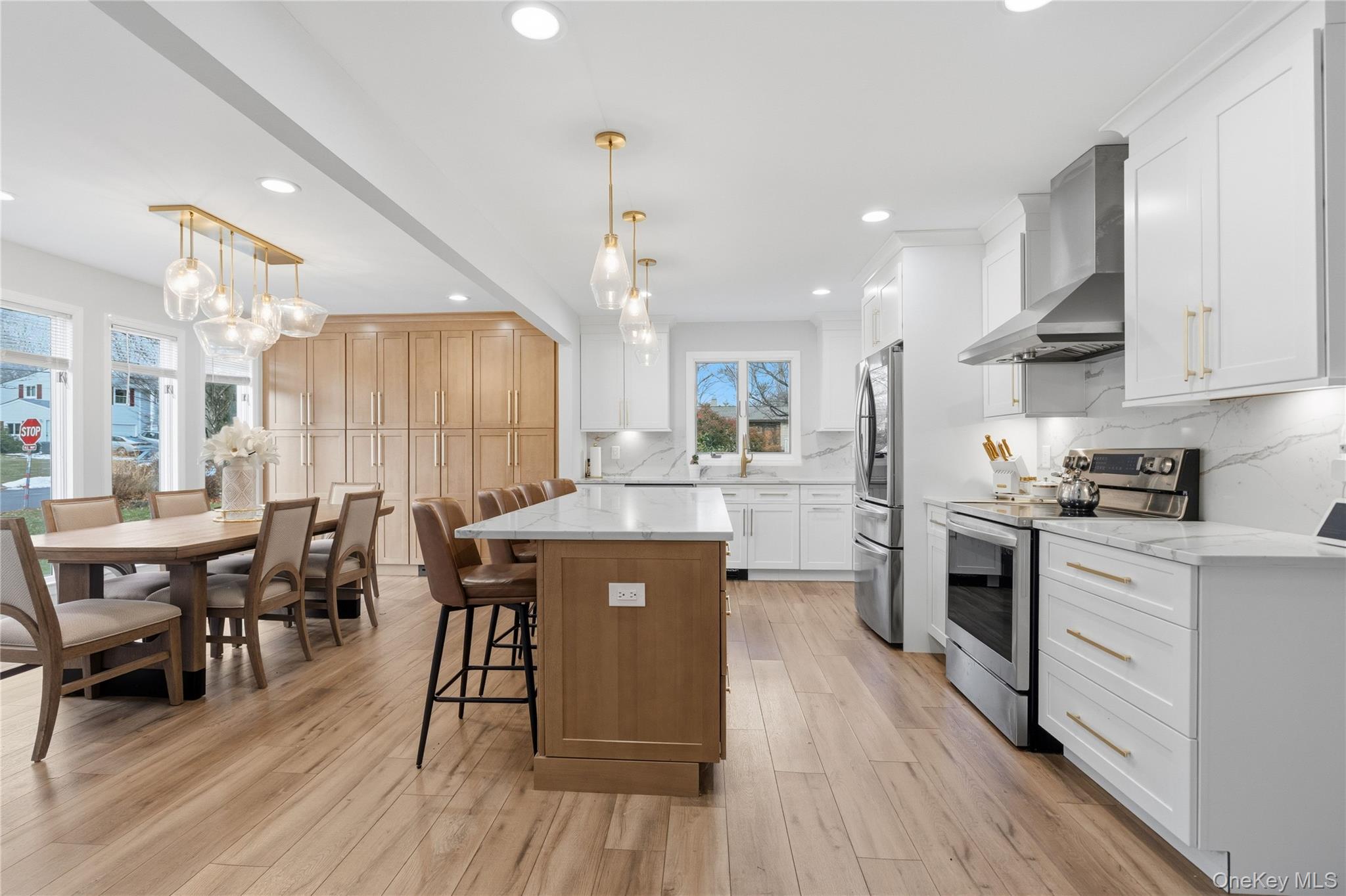 #11 photo, 15 Autumn Drive, सफ़ोक काउंटी Mount Sinai , NY 11766