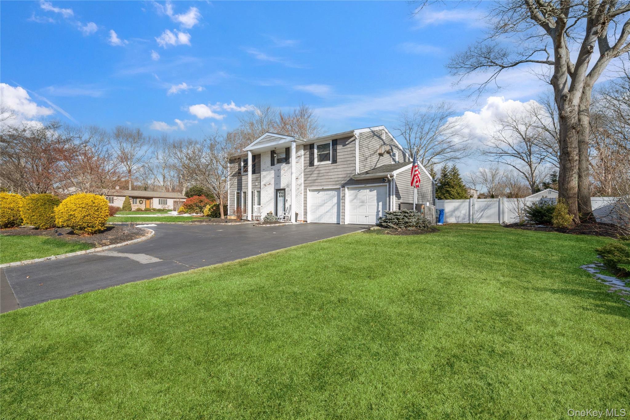 #2 photo, 15 Autumn Drive, सफ़ोक काउंटी Mount Sinai , NY 11766