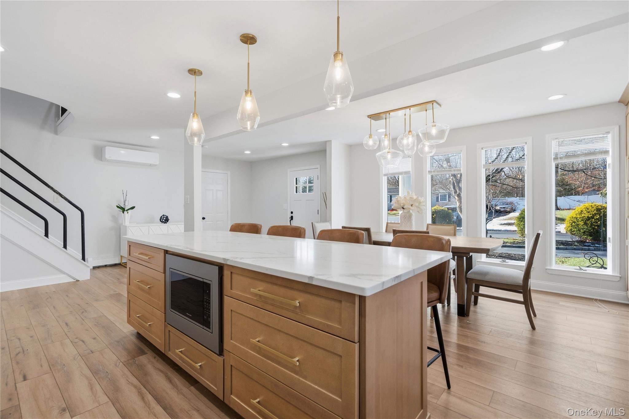 #8 photo, 15 Autumn Drive, सफ़ोक काउंटी Mount Sinai , NY 11766