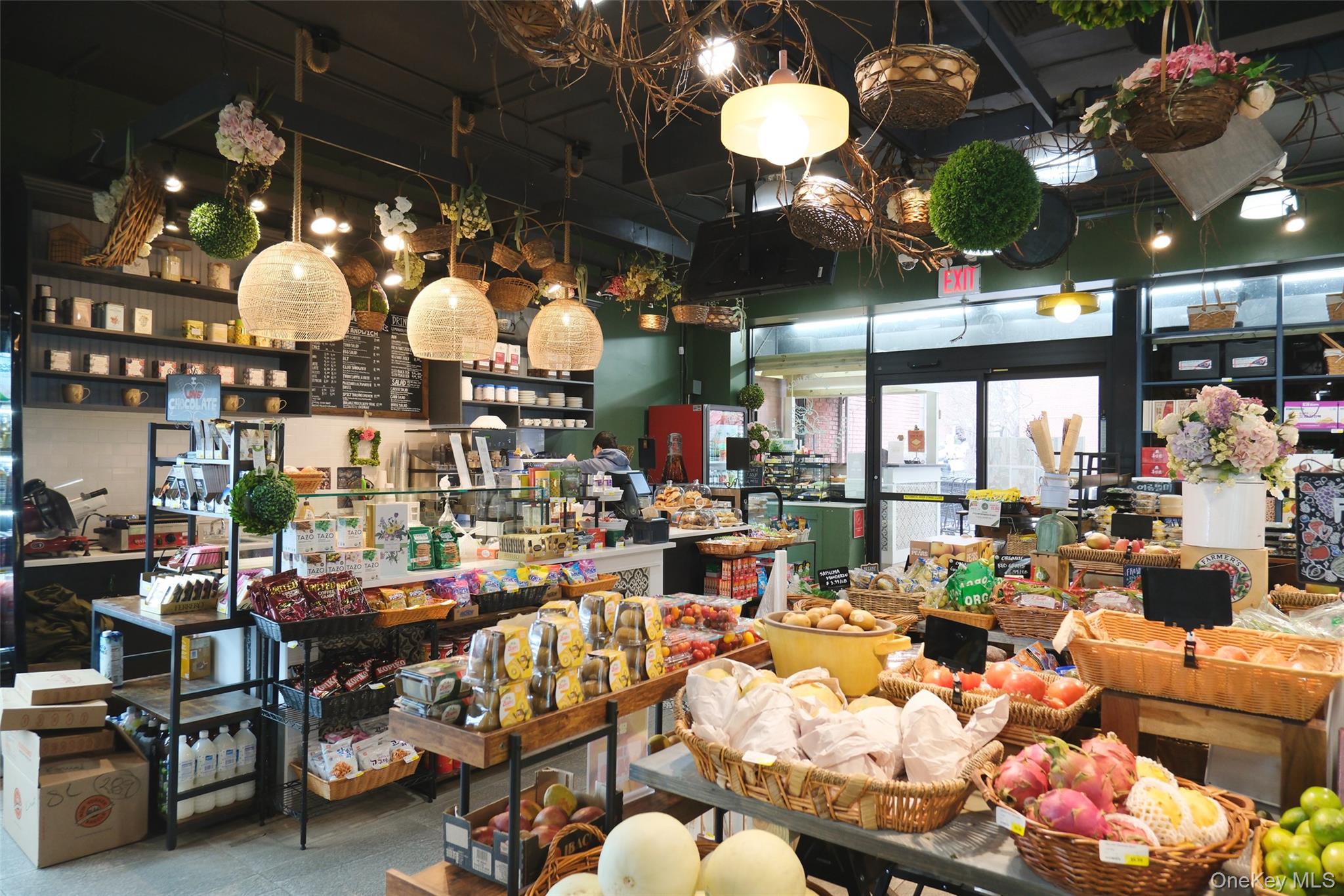 #7 photo, 142-06 41st Avenue, Flushing , NY 11355