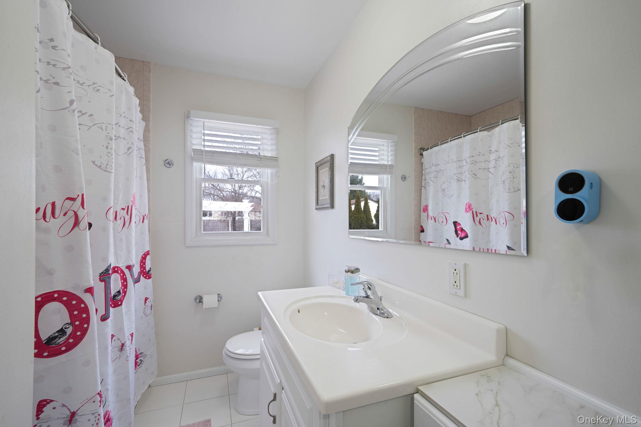 #16 photo, 777 Johnson Avenue, מחוז סאפוק Ronkonkoma , NY 11779