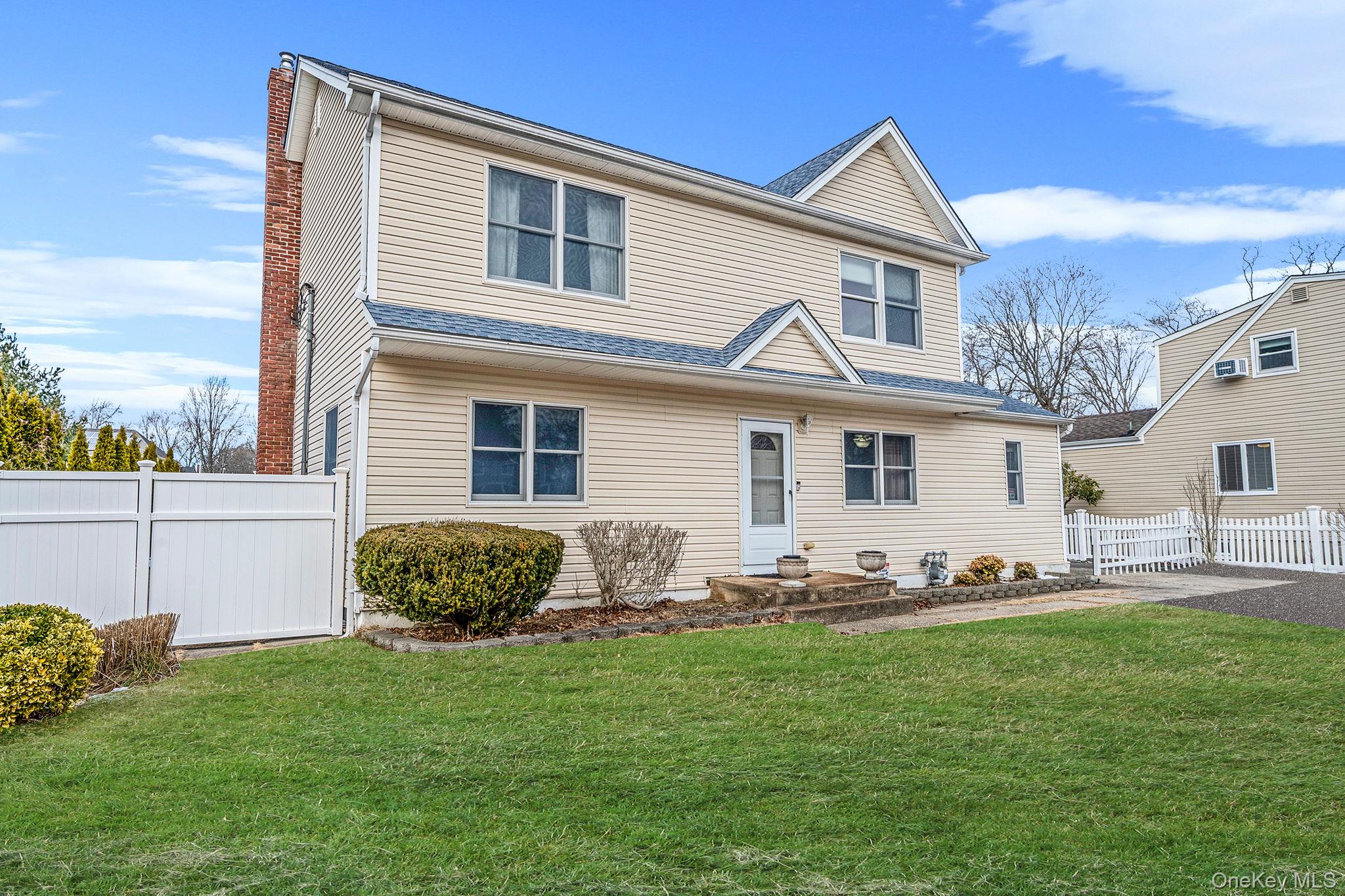 #2 photo, 777 Johnson Avenue, מחוז סאפוק Ronkonkoma , NY 11779