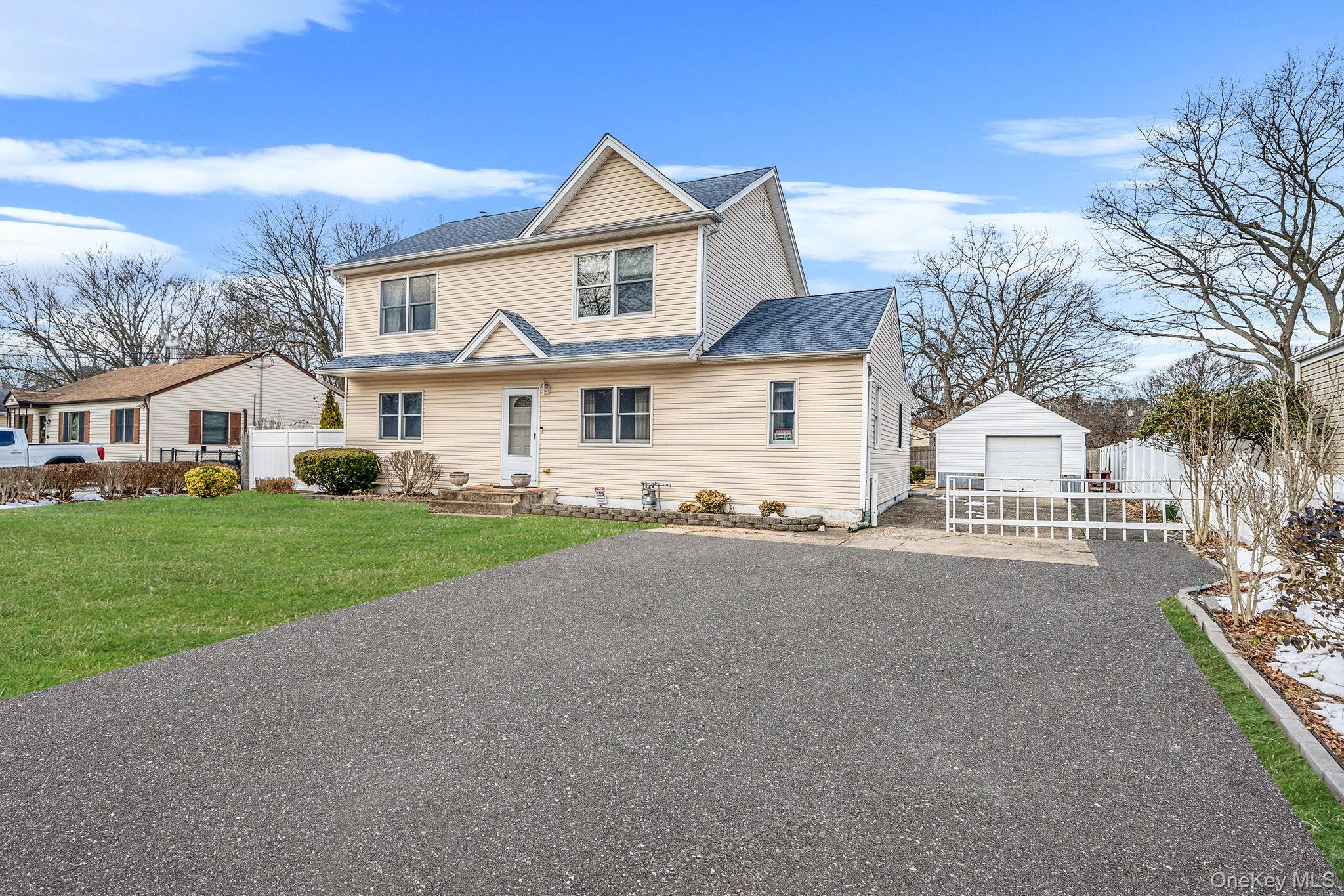 #4 photo, 777 Johnson Avenue, מחוז סאפוק Ronkonkoma , NY 11779