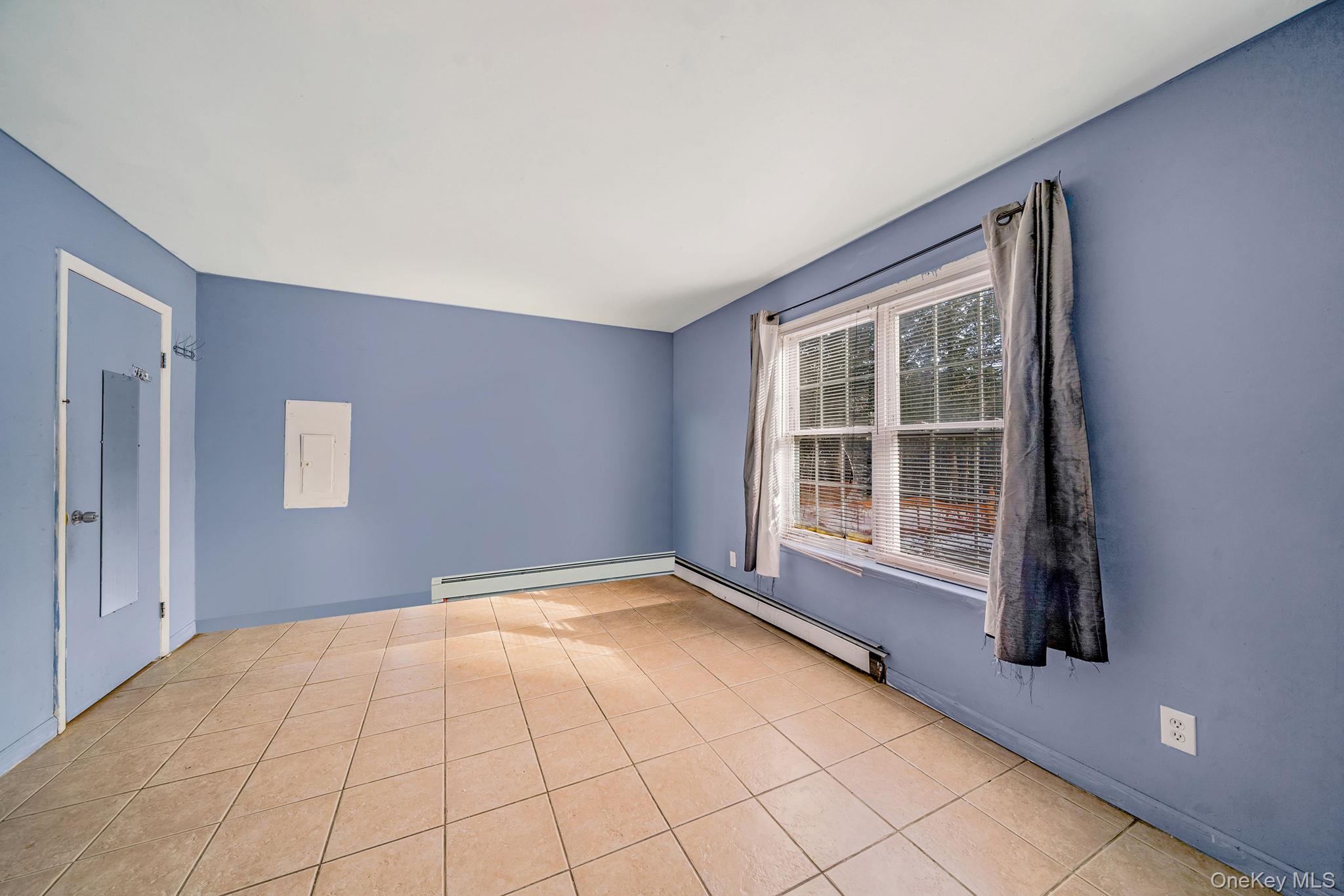 #16 photo, 78 Eleanor Avenue, Mastic , NY 11950