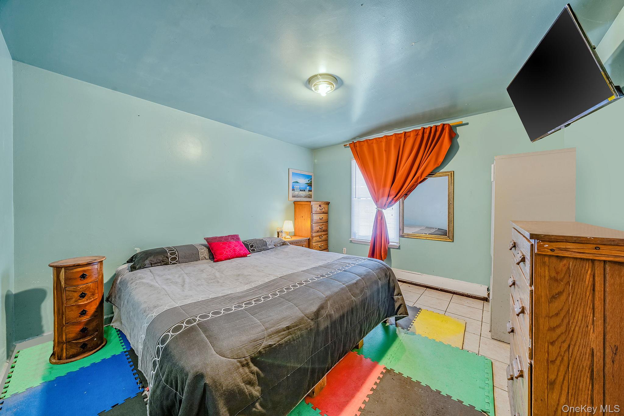 #17 photo, 78 Eleanor Avenue, Mastic , NY 11950