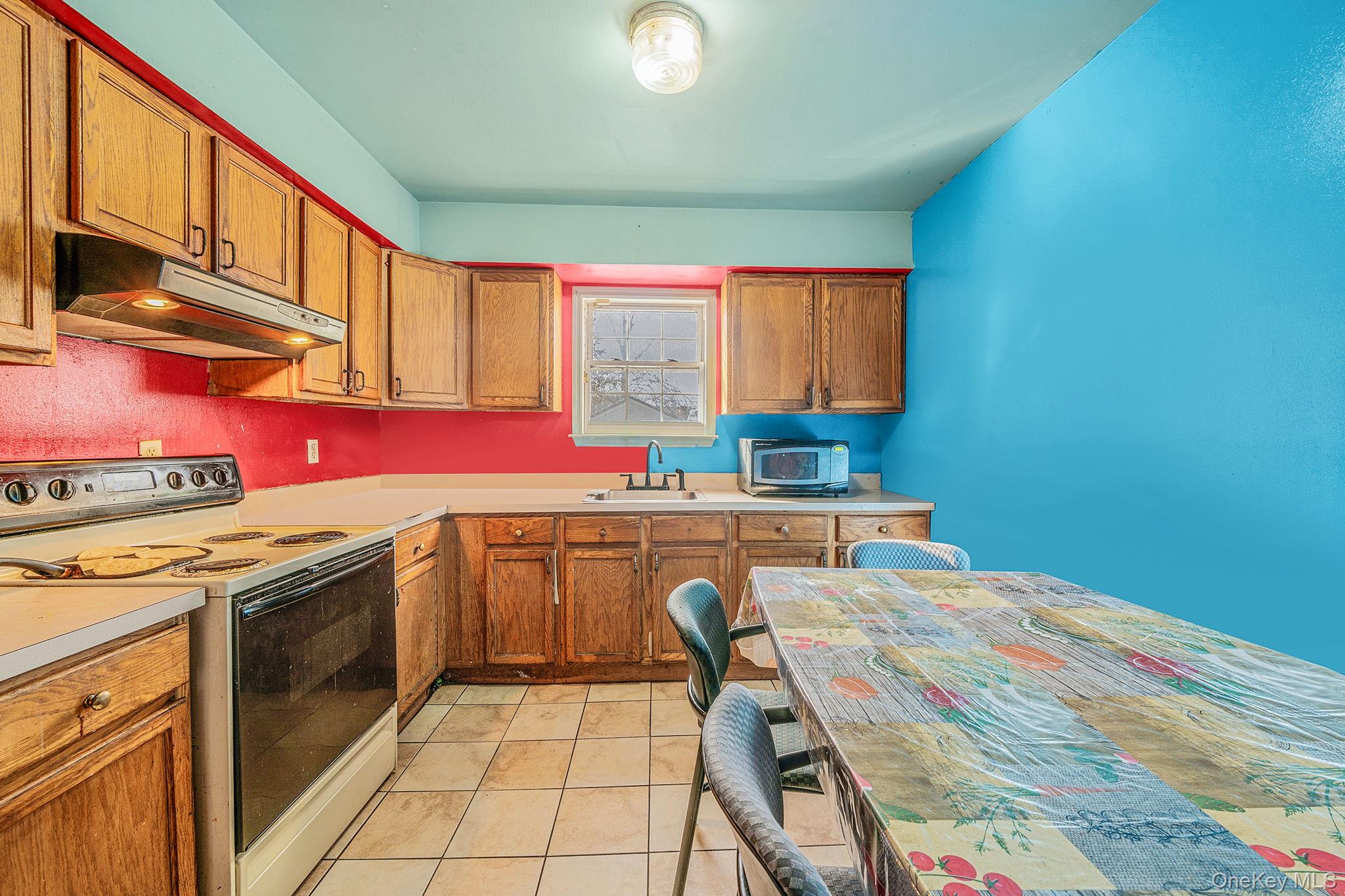 #20 photo, 78 Eleanor Avenue, Mastic , NY 11950