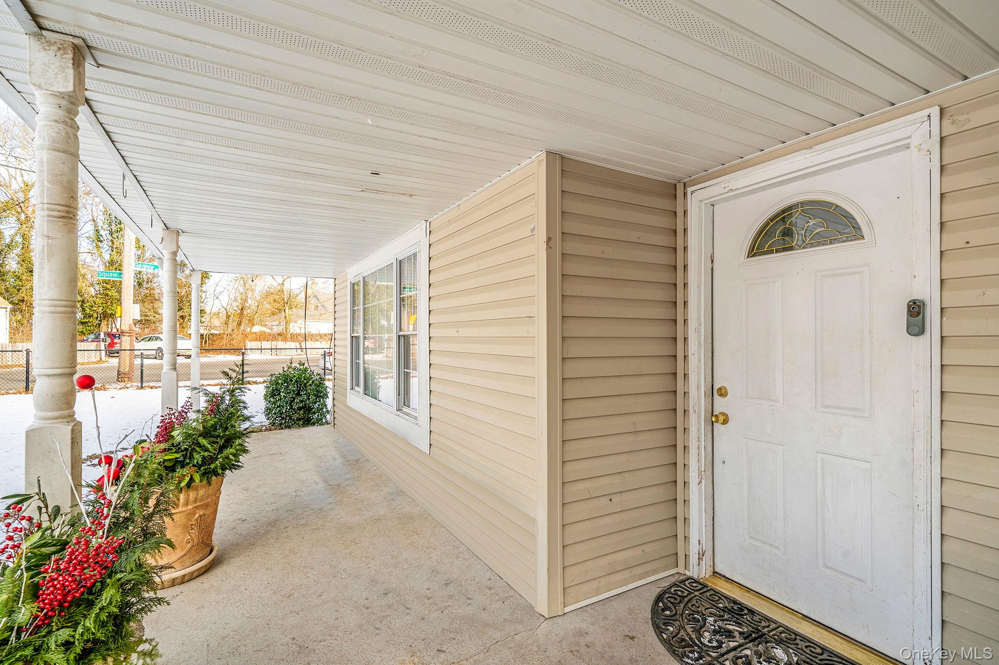 #4 photo, 78 Eleanor Avenue, Mastic , NY 11950