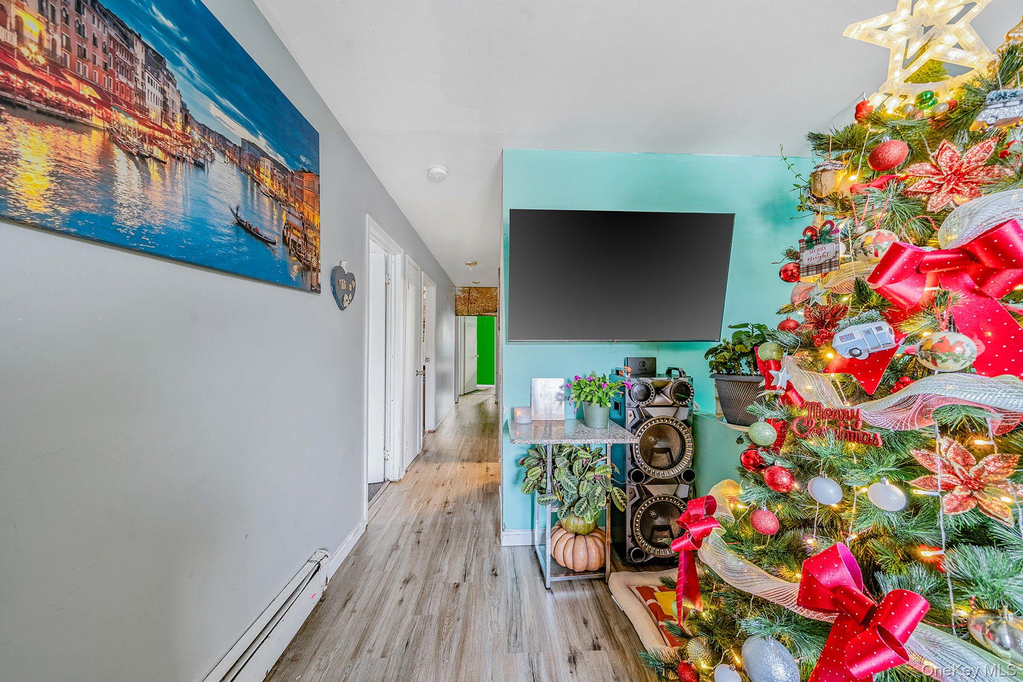 #6 photo, 78 Eleanor Avenue, Mastic , NY 11950