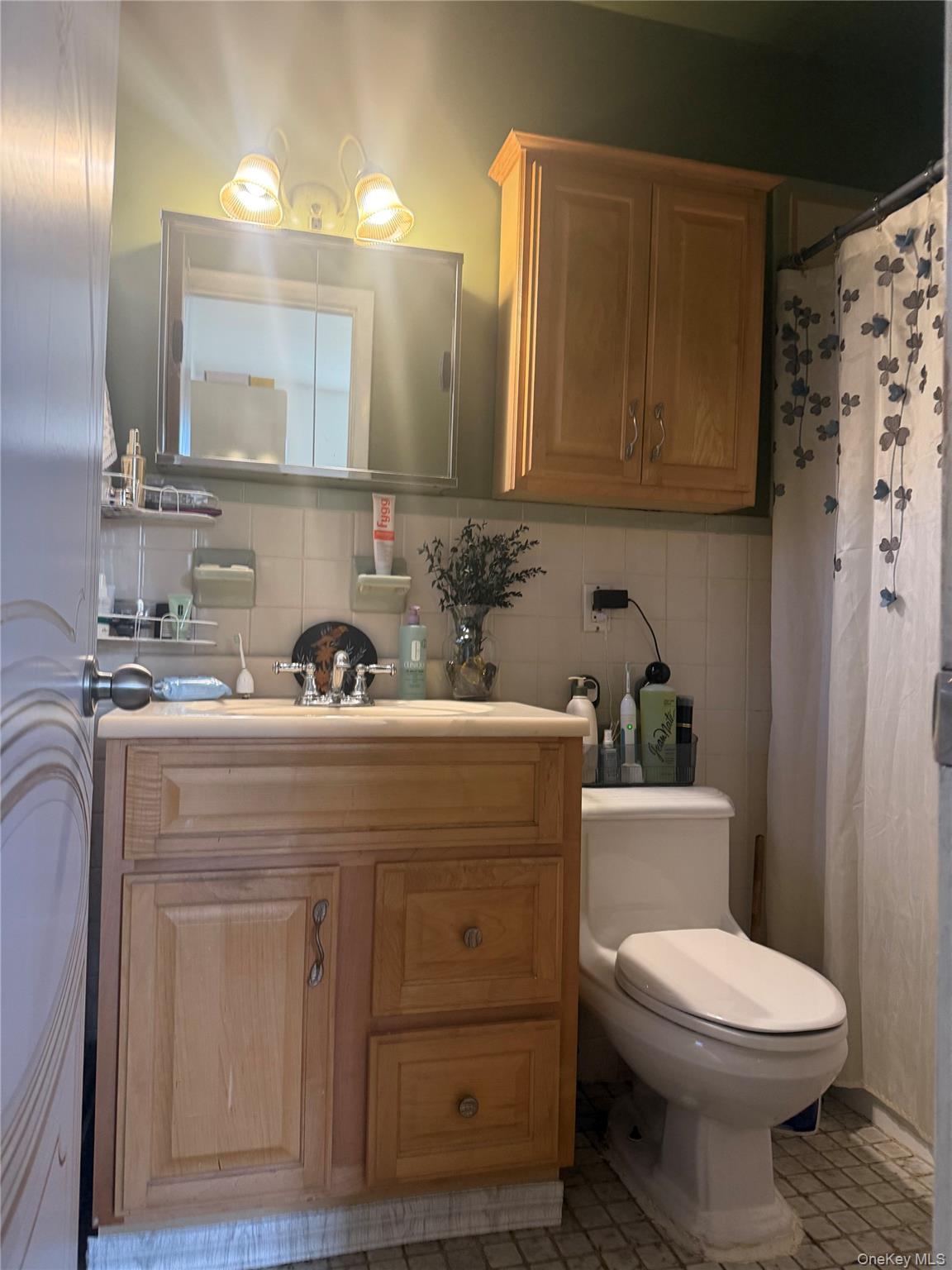 #9 photo, 17045 83rd Avenue, Jamaica , NY 11432