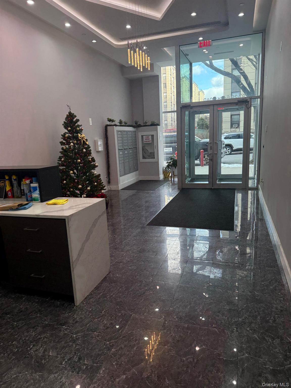 #11 photo, 97-29 64TH RD 6G, कुईंस Rego Park , NY 11374