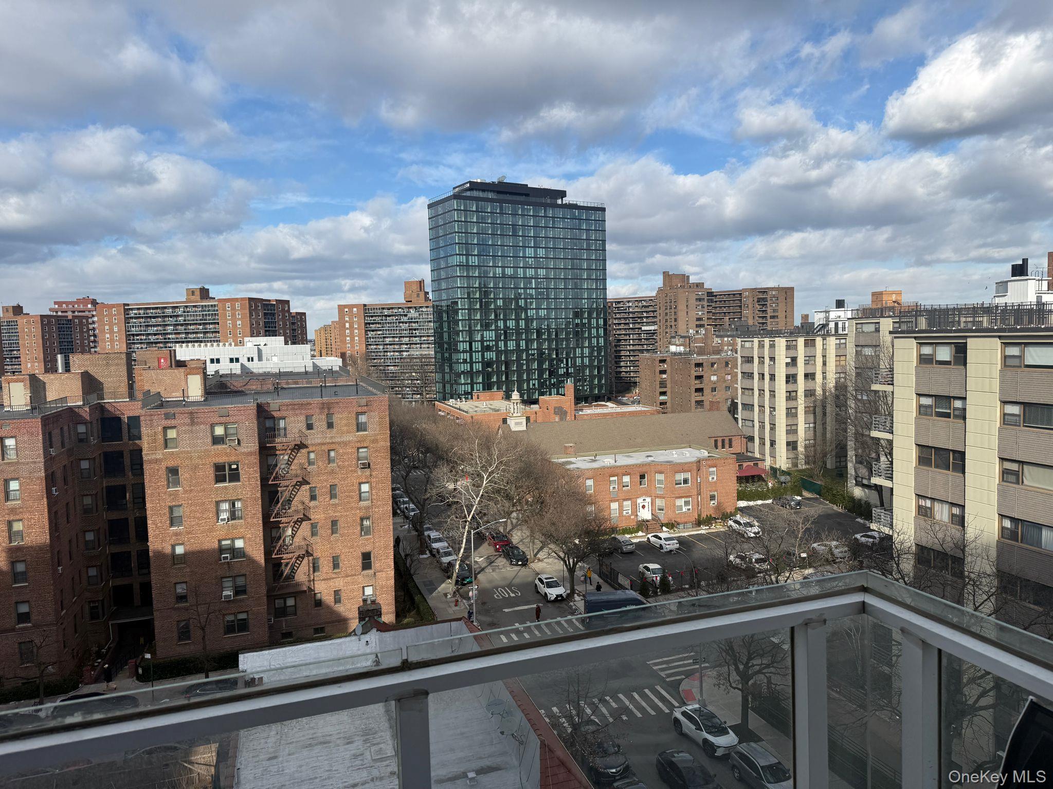 #12 photo, 97-29 64TH RD 6G, कुईंस Rego Park , NY 11374