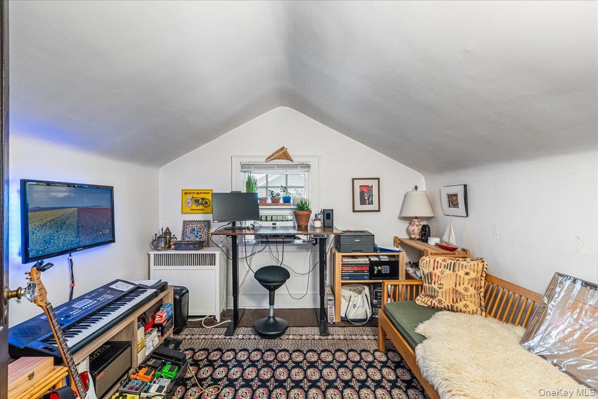 #20 photo, 92-14 221st Street, Queens Village , NY 11428