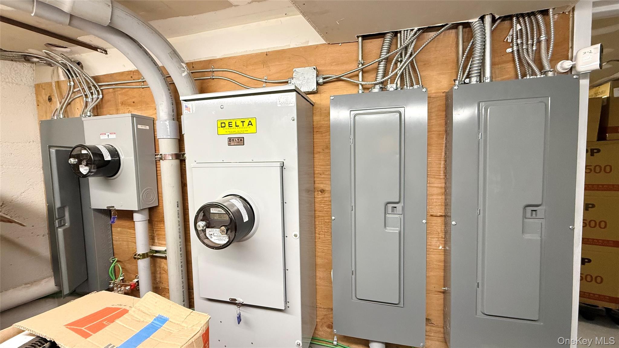 #11 photo, 74A & 74 Hillside Avenue, 롱 아일랜드 Williston Park , NY 11596