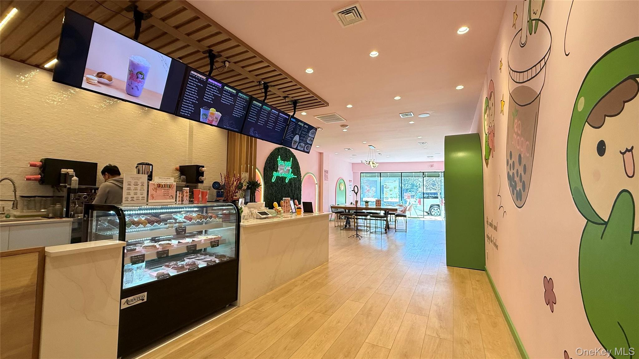 #5 photo, 74A & 74 Hillside Avenue, 롱 아일랜드 Williston Park , NY 11596