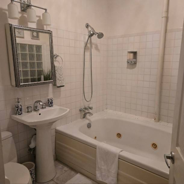 #15 photo, 64-07 68TH AVE., 뉴욕퀸즈 RIDGEWOOD , NY 11385