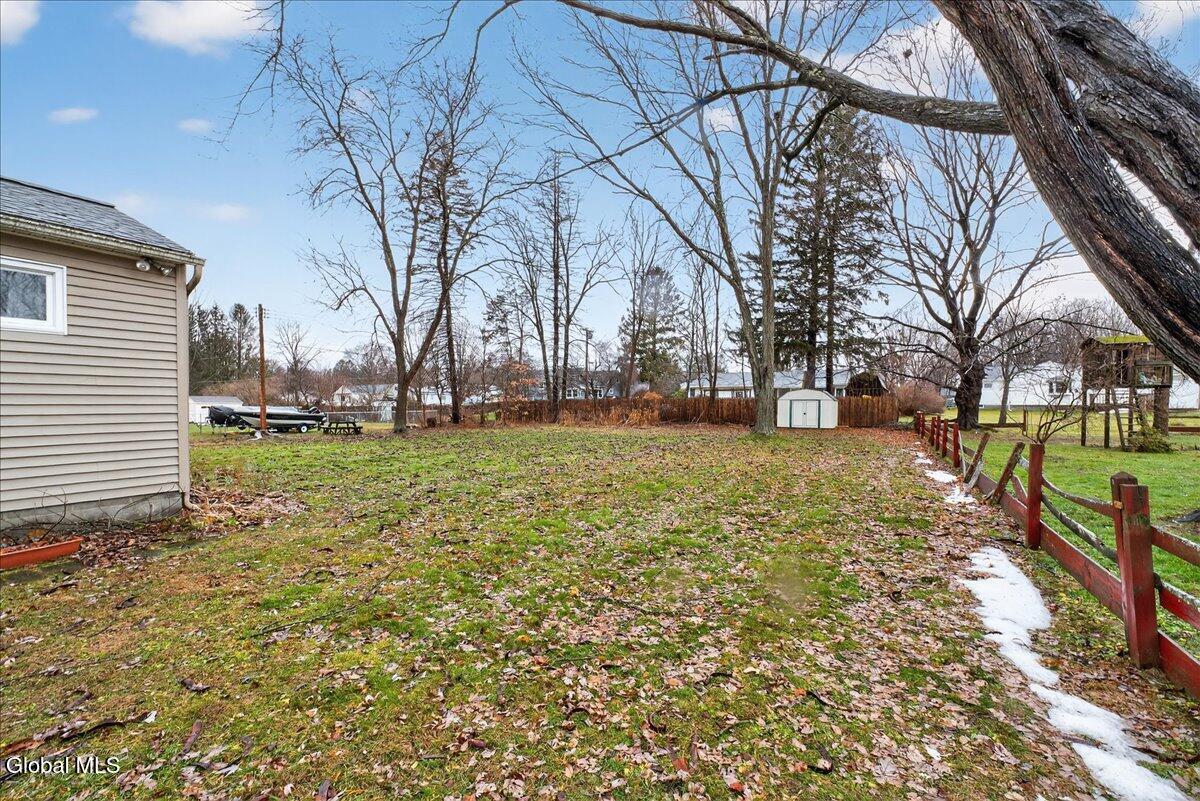 #29 photo, 15 Cornelia Avenue, Charlton , NY 12019