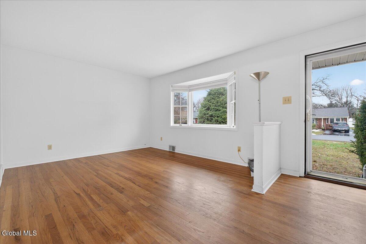 #4 photo, 15 Cornelia Avenue, Charlton , NY 12019