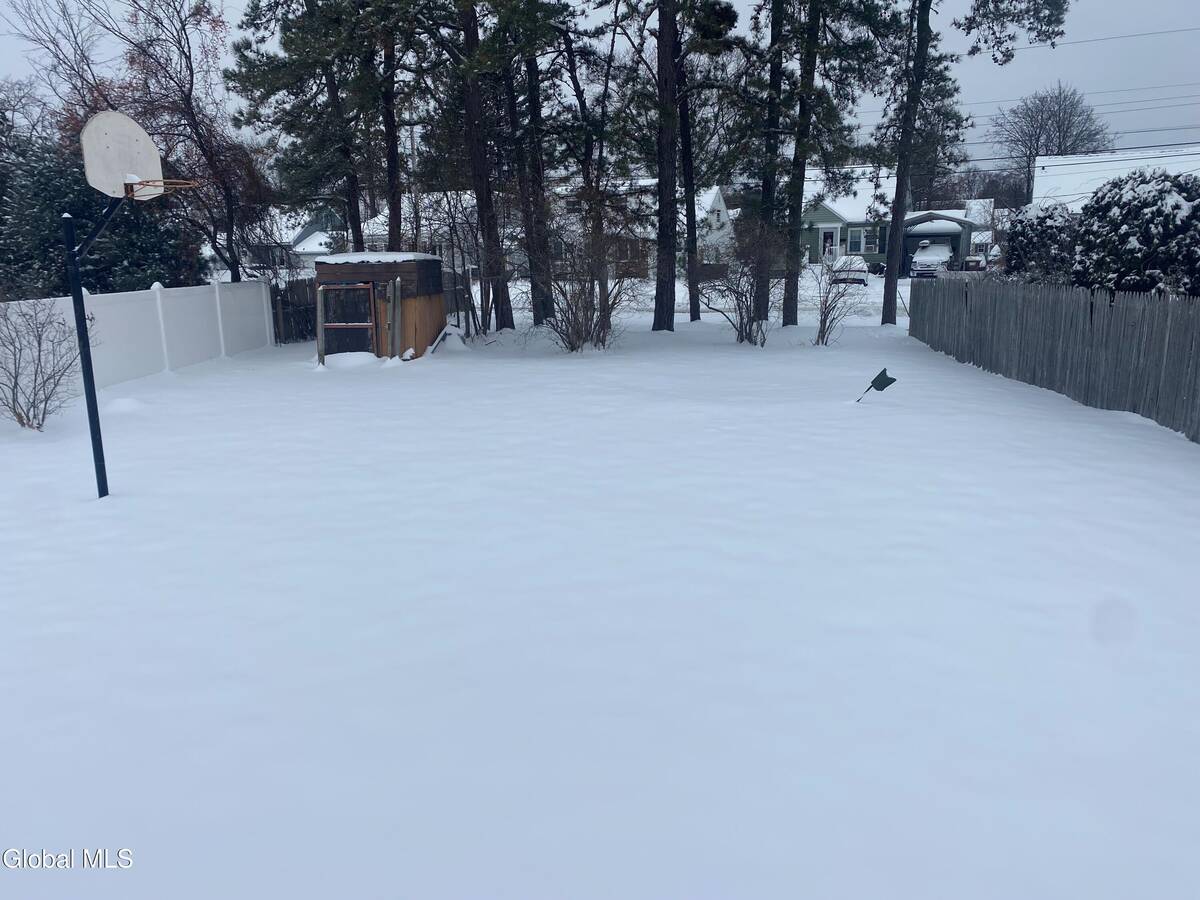 #18 photo, 1126 Vinewood Avenue, Rotterdam , NY 12306