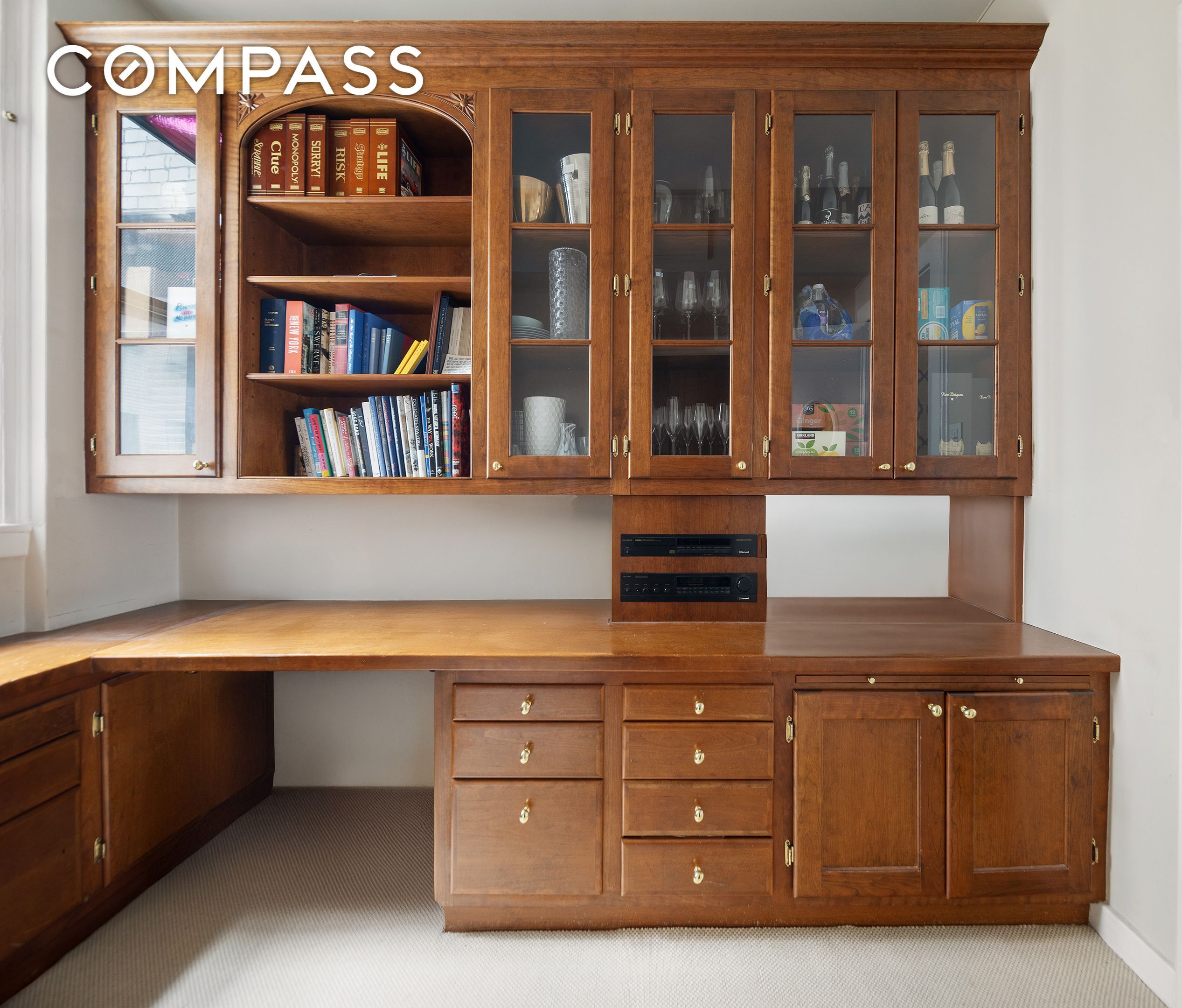 #8 photo, 570 Park Avenue, Lenox Hill , NY 10065