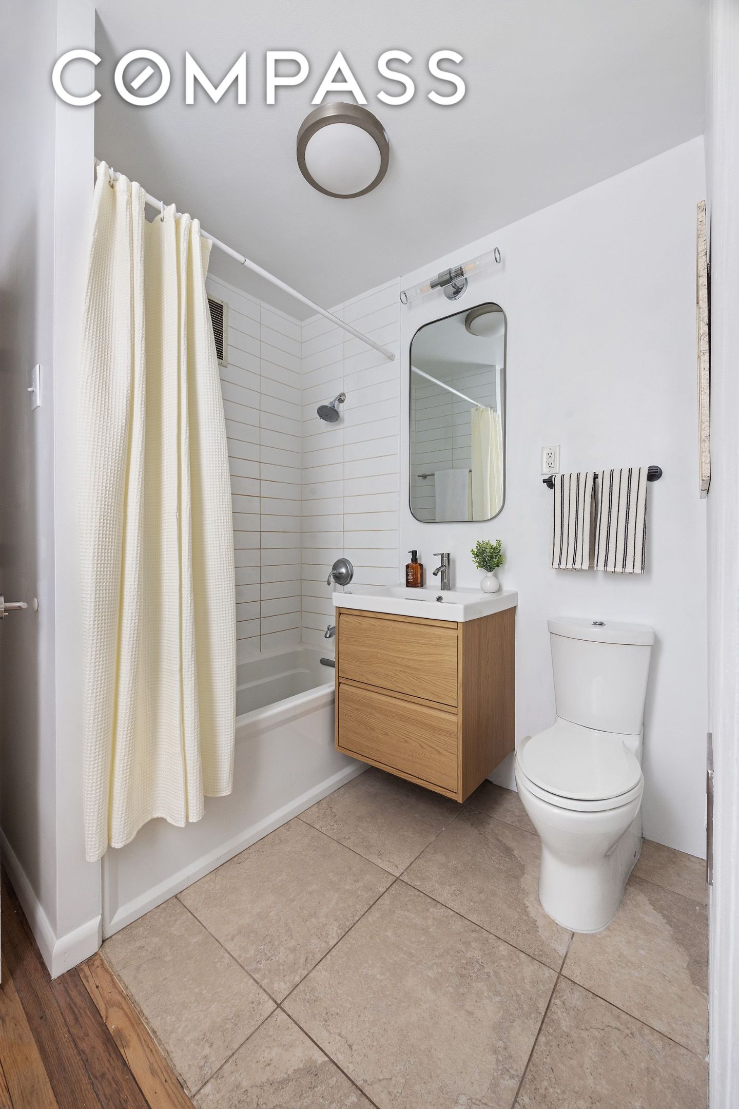 #13 photo, 135 Amity Street, Cobble Hill , NY 11201