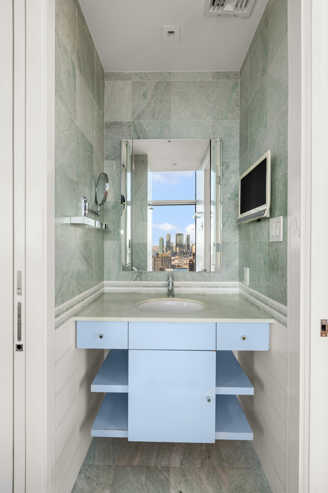 #13 photo, 250 E 54TH Street, Sutton Place , NY 10022