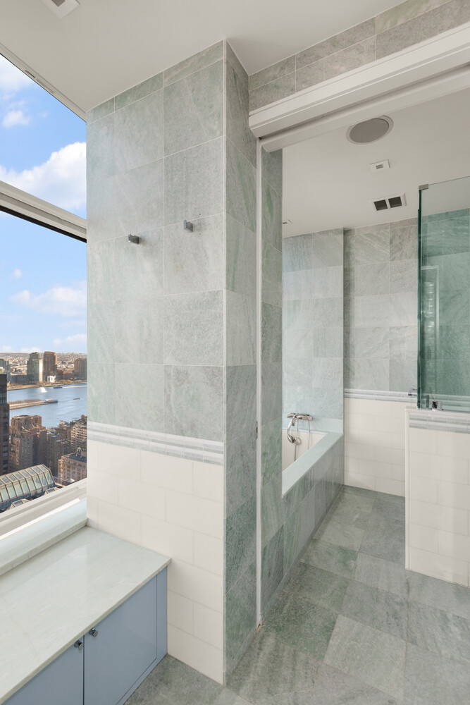 #14 photo, 250 E 54TH Street, Sutton Place , NY 10022