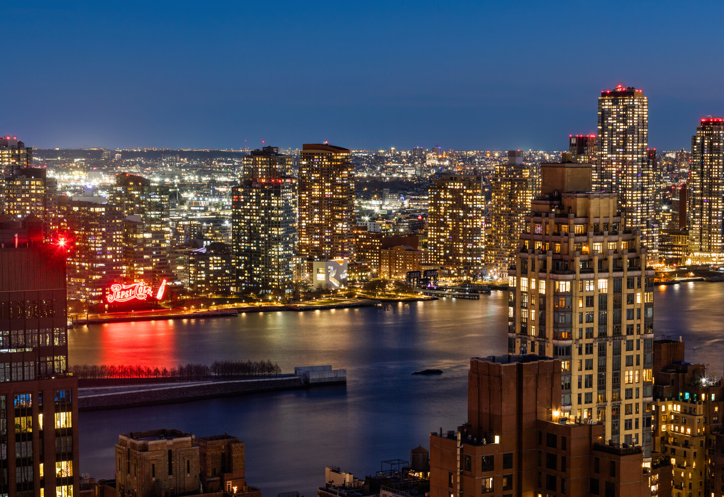 #20 photo, 250 E 54TH Street, Sutton Place , NY 10022