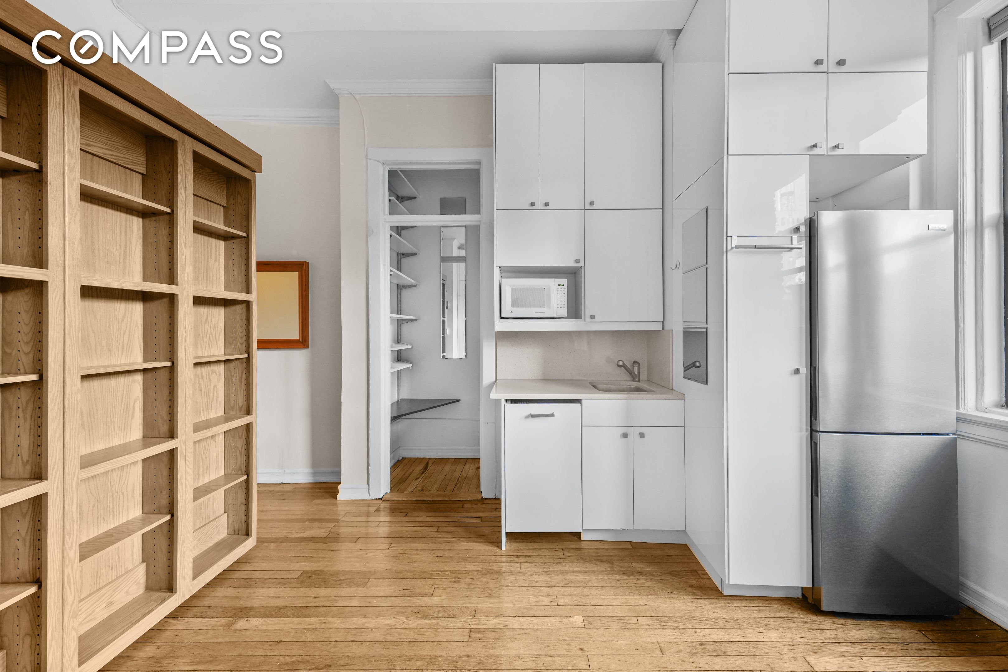 #6 photo, 140 W 69th Street, Upper West Side , NY 10023