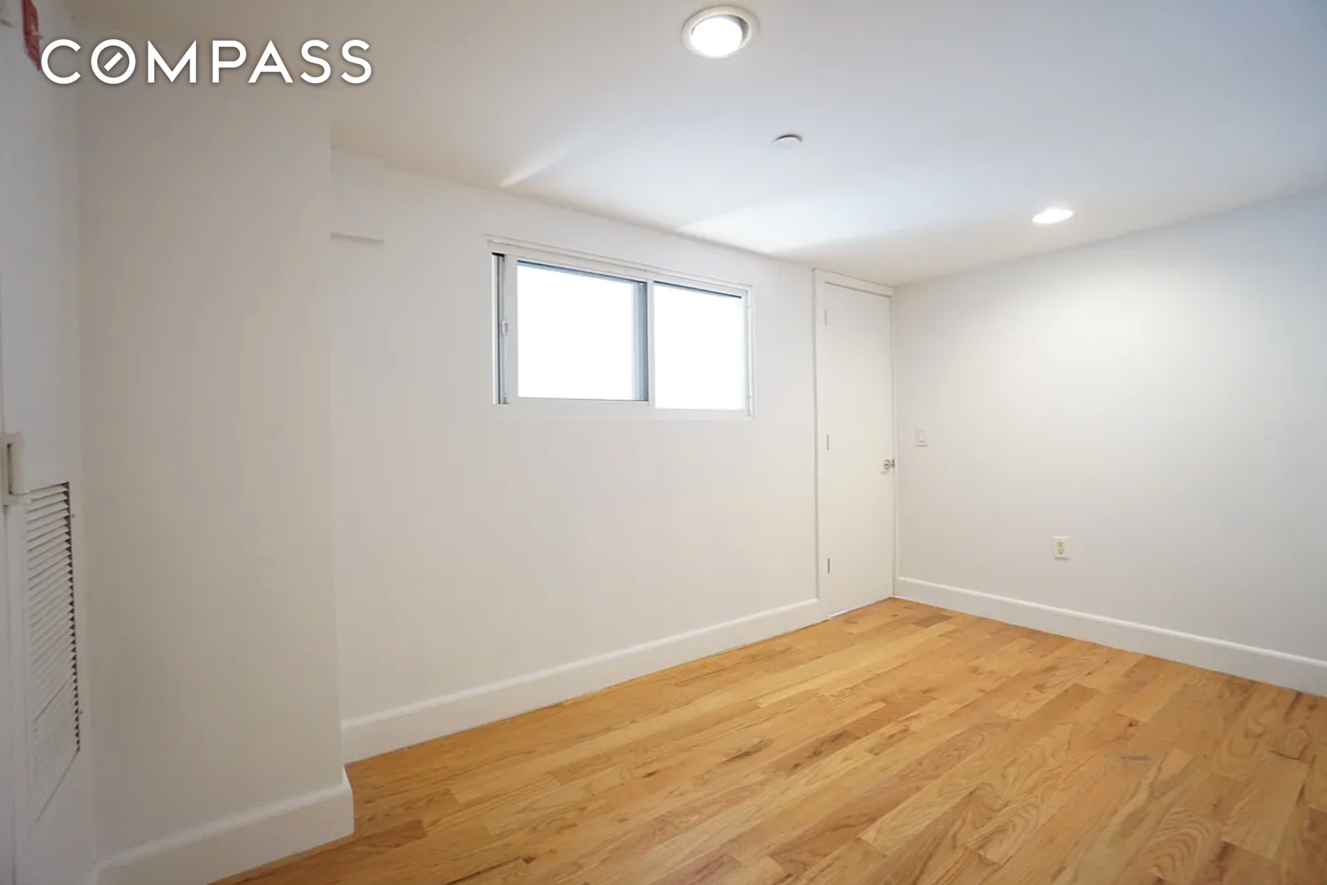 #8 photo, Brooklyn, Williamsburg , NY 11206