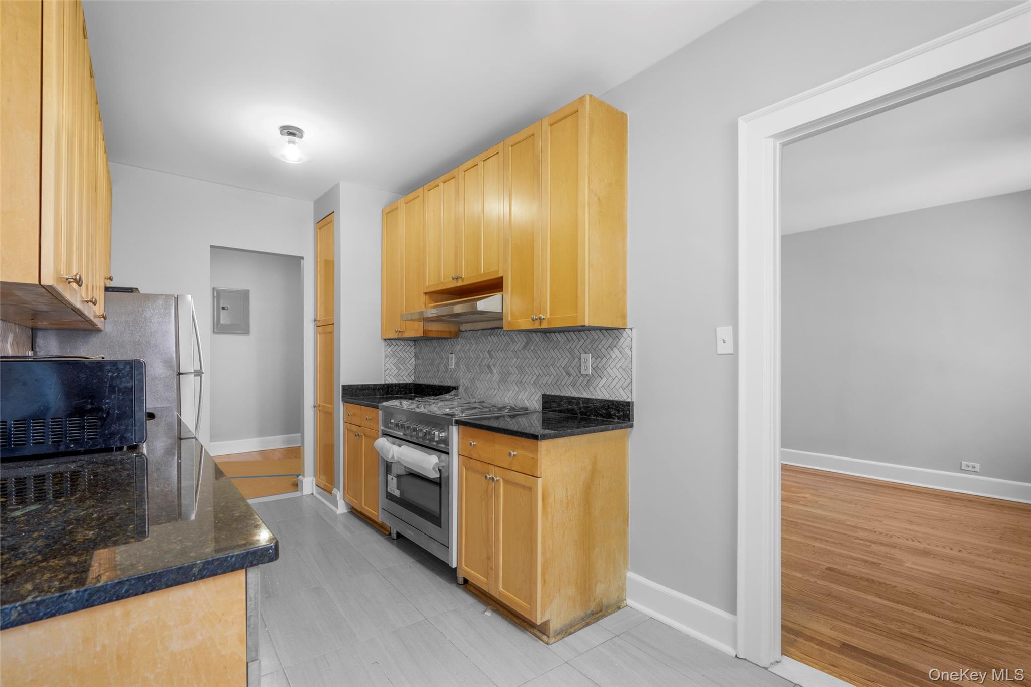 #7 photo, 30 Windsor Terrace, 뉴욕주 White Plains , NY 10601