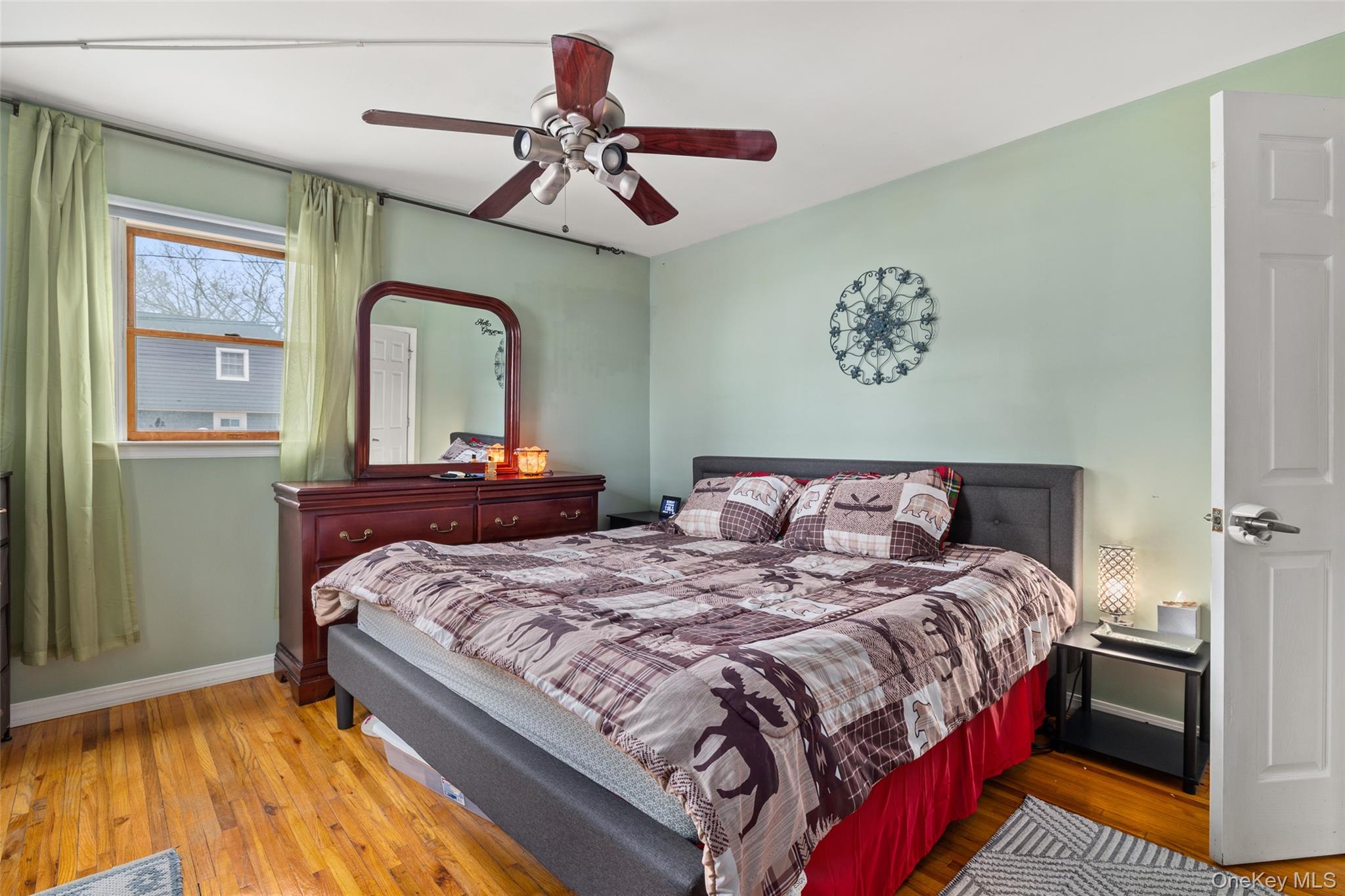 #12 photo, 1 Birch Haven Court, East Northport , NY 11731