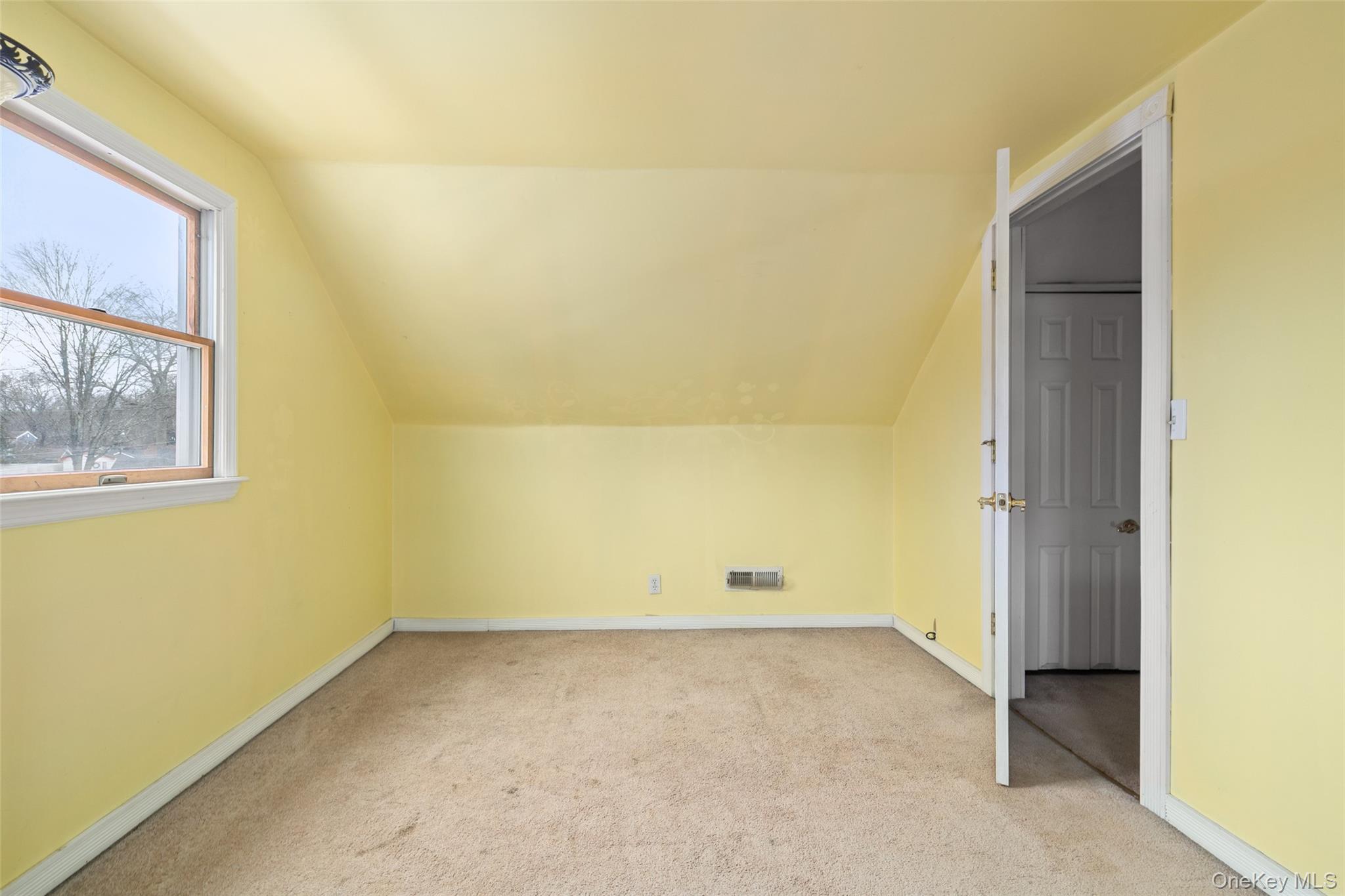 #17 photo, 1 Birch Haven Court, East Northport , NY 11731