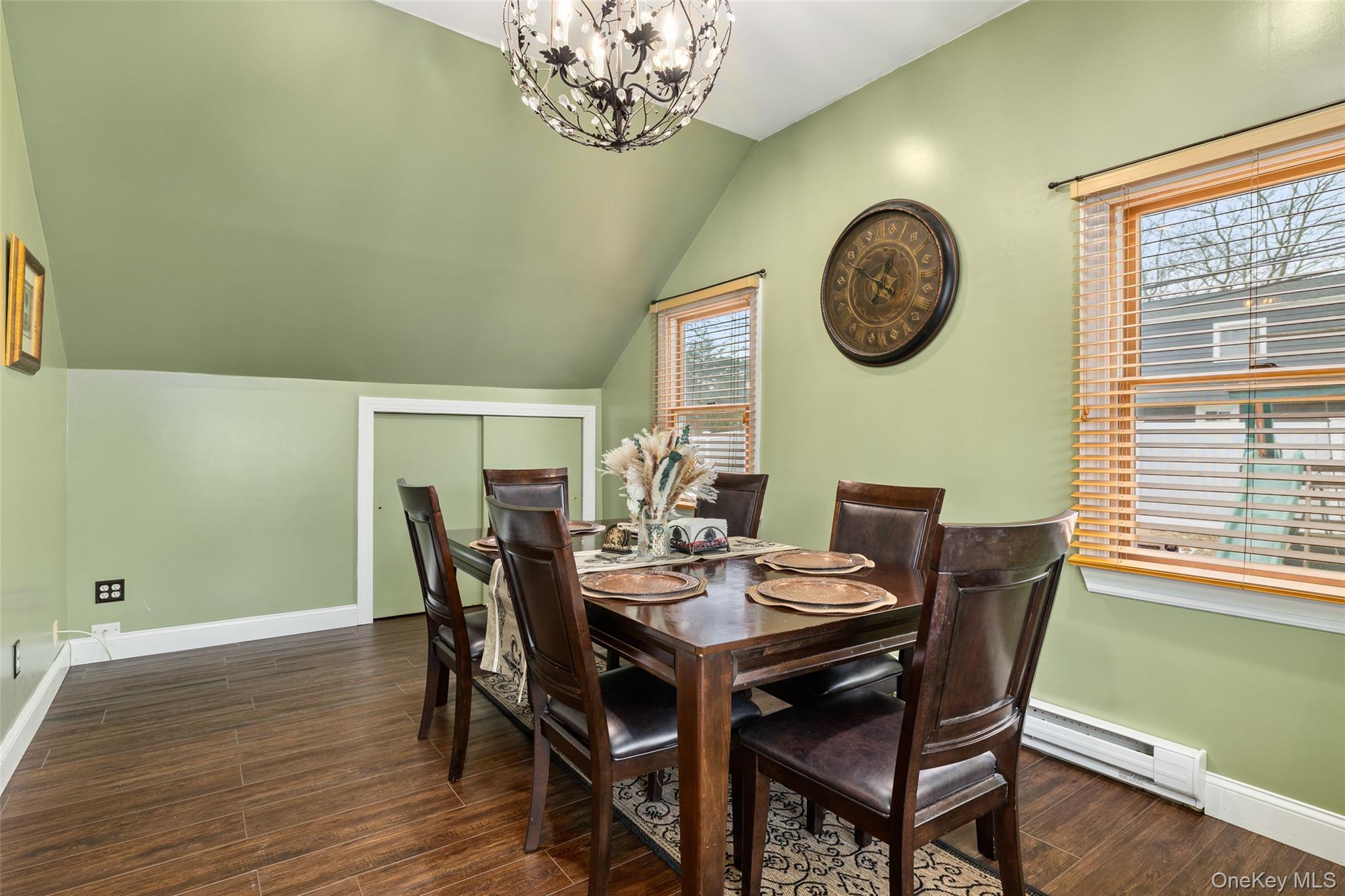 #8 photo, 1 Birch Haven Court, East Northport , NY 11731