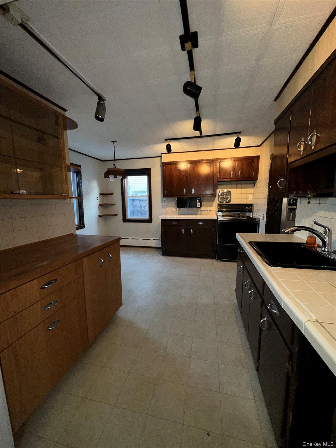 #4 photo, 460 Bayview Avenue, Нассау ‖ Freeport , NY 11520