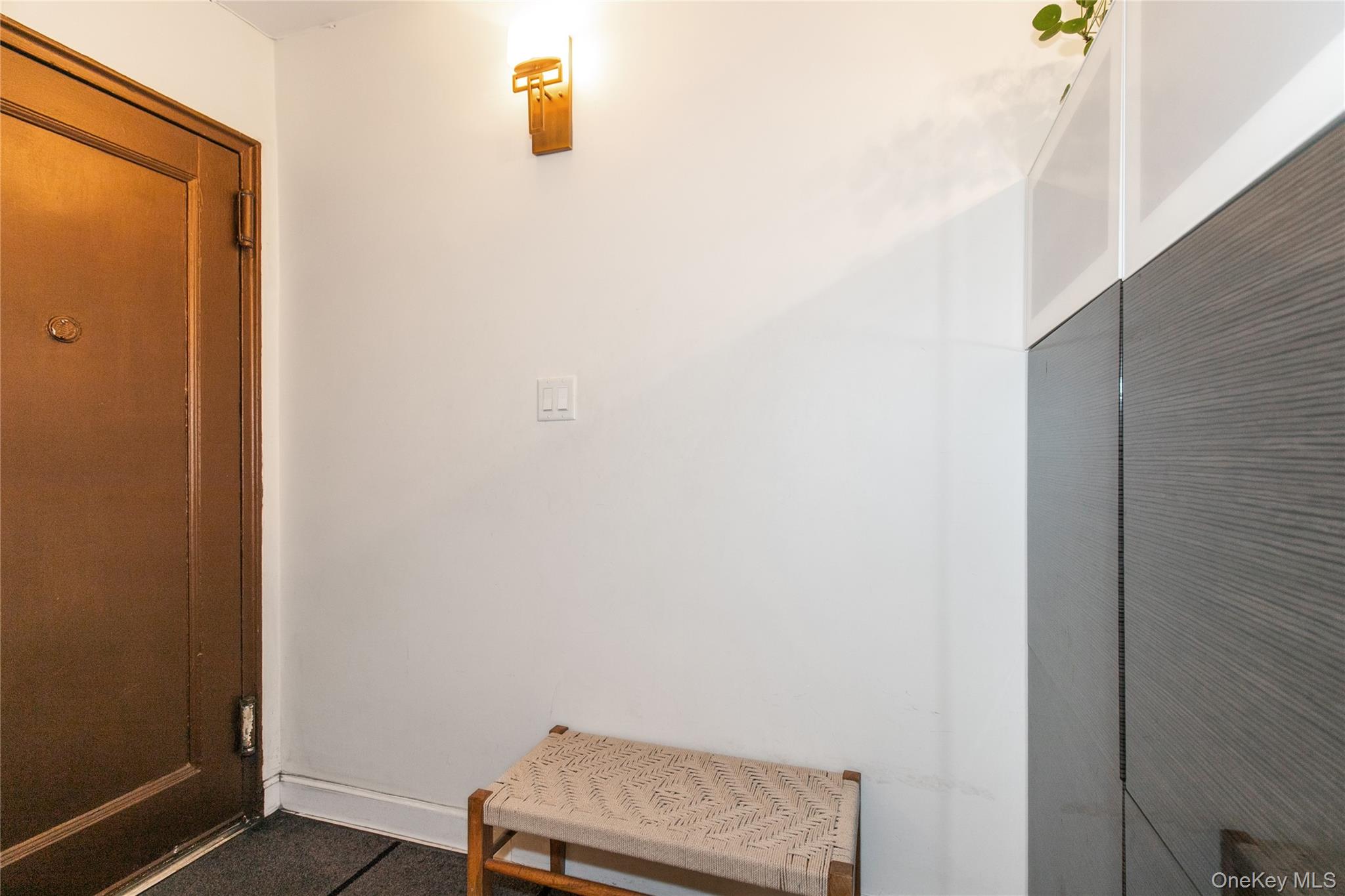 #4 photo, 90 SCHENCK Avenue, Great Neck , NY 11021