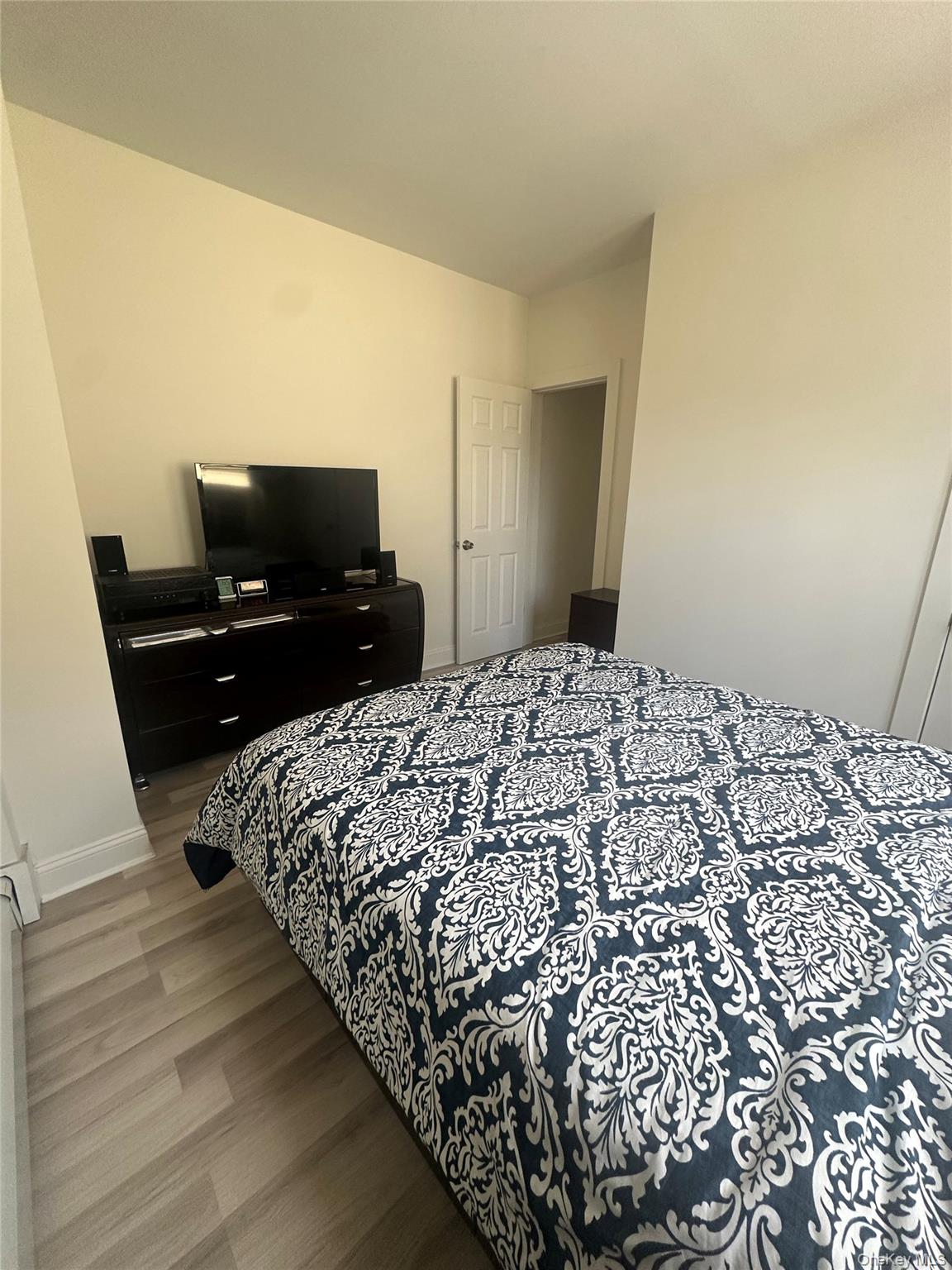 #8 photo, 262 Neptune Boulevard, Long Beach , NY 11561