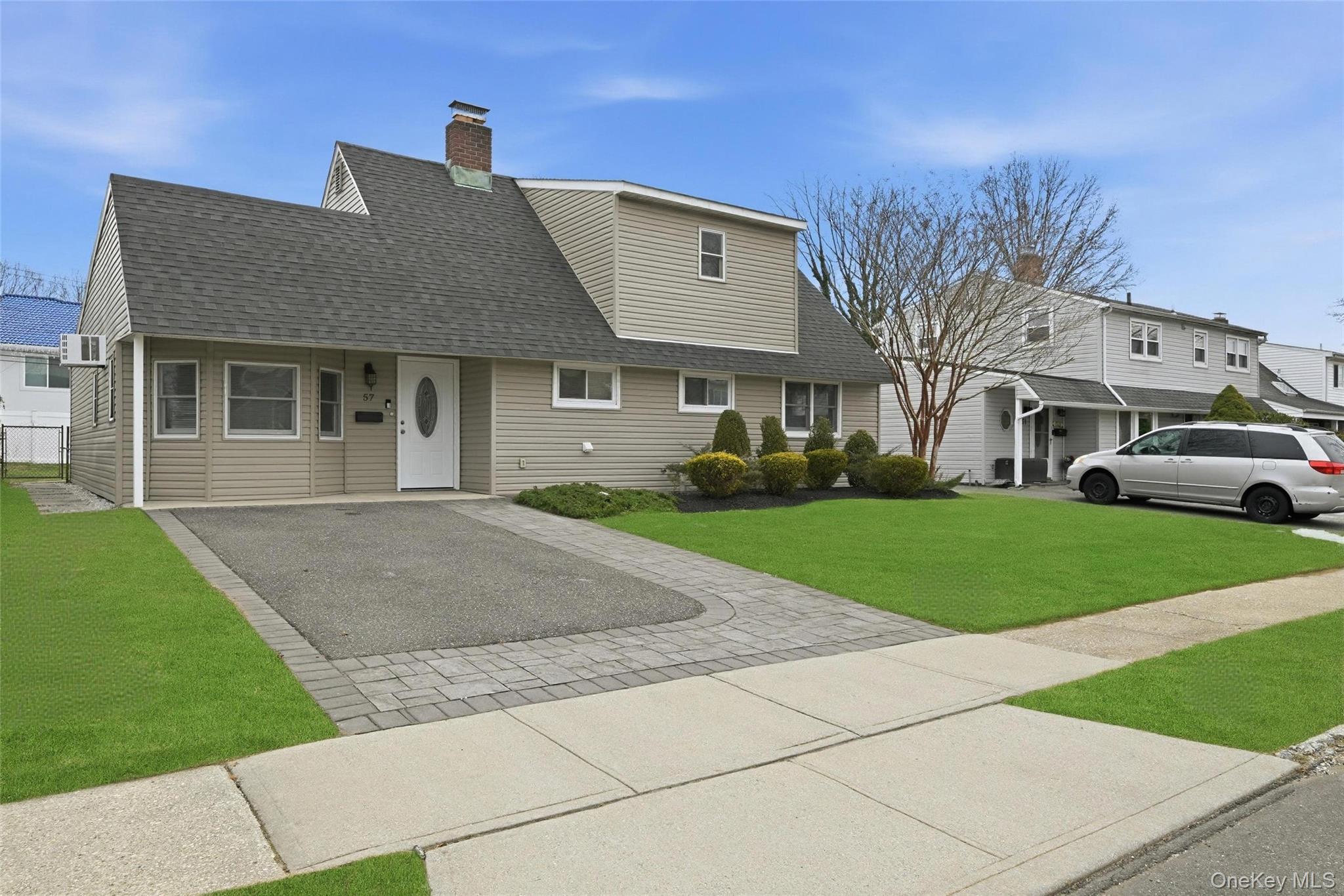 #1 photo, 57 Cobalt Lane, Westbury , NY 11590