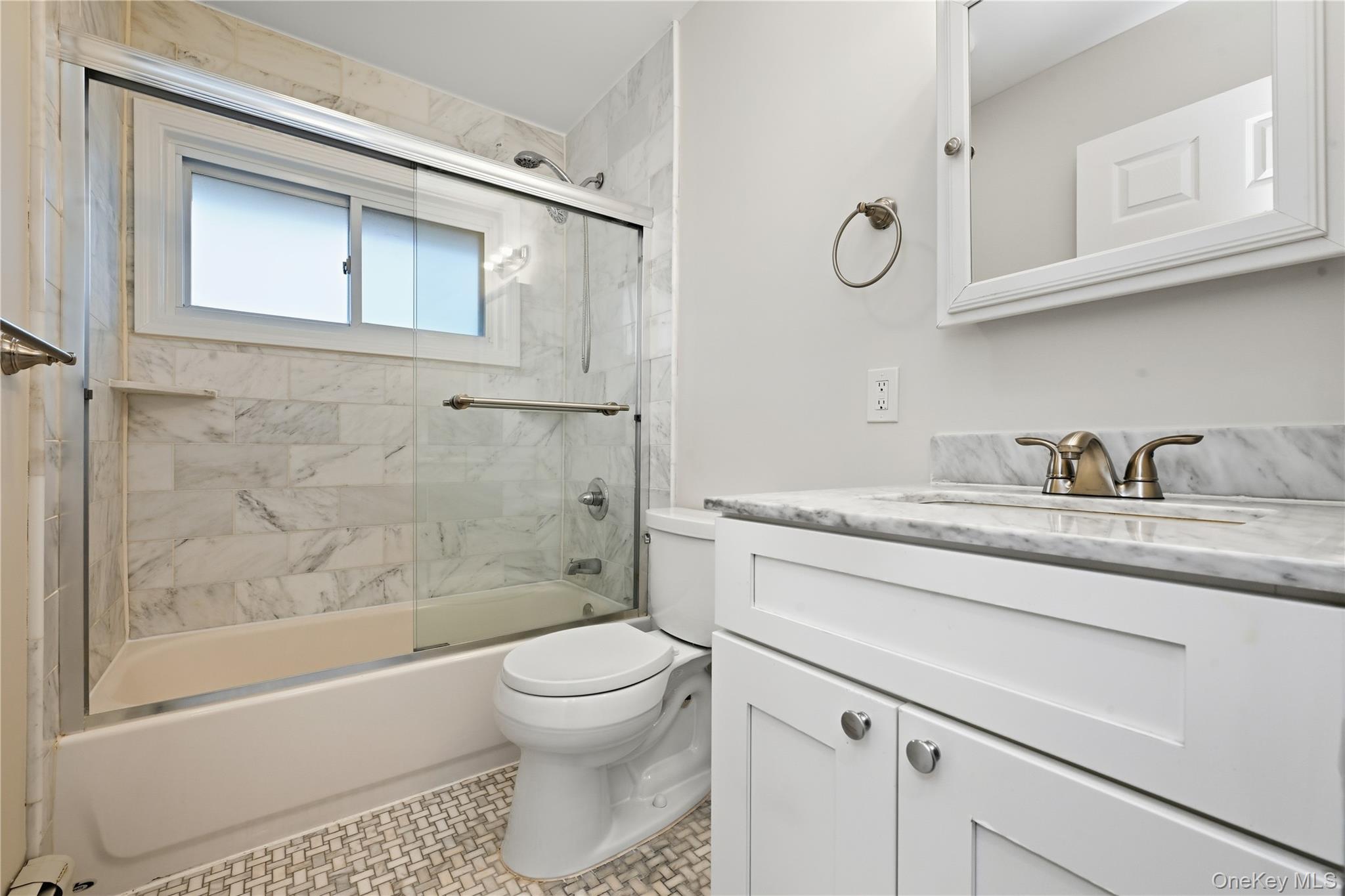 #18 photo, 57 Cobalt Lane, Westbury , NY 11590