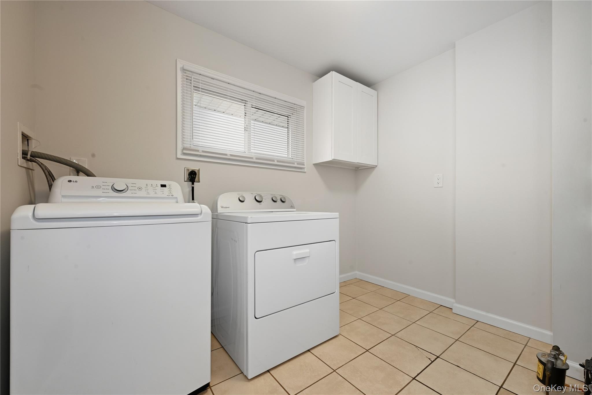 #19 photo, 57 Cobalt Lane, Westbury , NY 11590