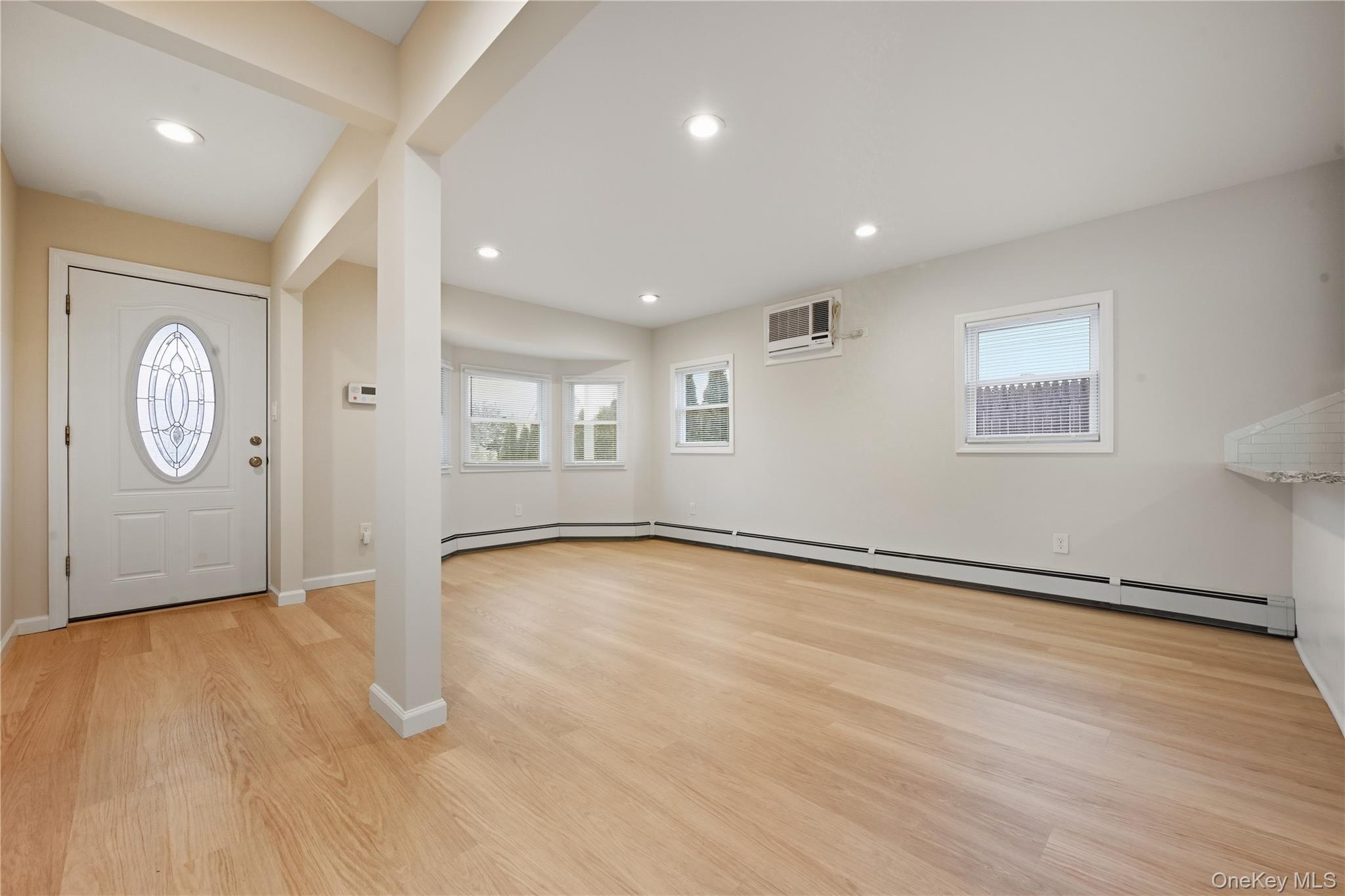 #5 photo, 57 Cobalt Lane, Westbury , NY 11590