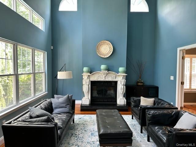 #5 photo, 21 Beach Plum Drive, Centerport , NY 11721