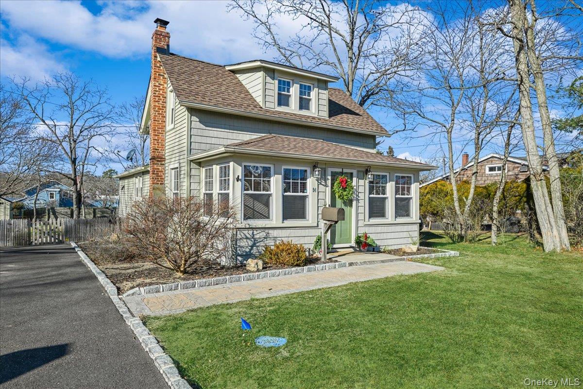 #1 photo, 94 Chapel Avenue, East Patchogue , NY 11772