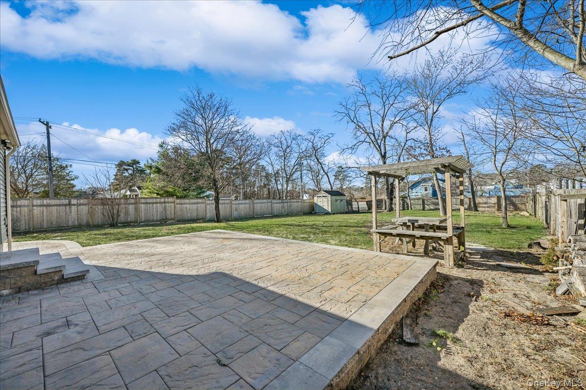 #20 photo, 94 Chapel Avenue, East Patchogue , NY 11772