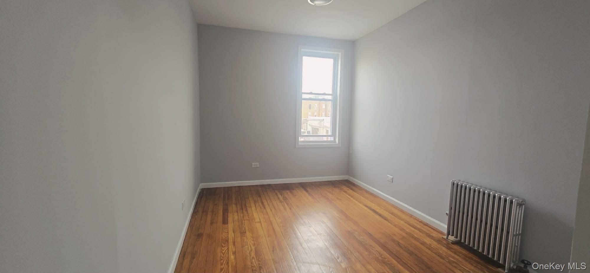 #1 photo, 97-43 105th Street, קווינס Ozone Park , NY 11416