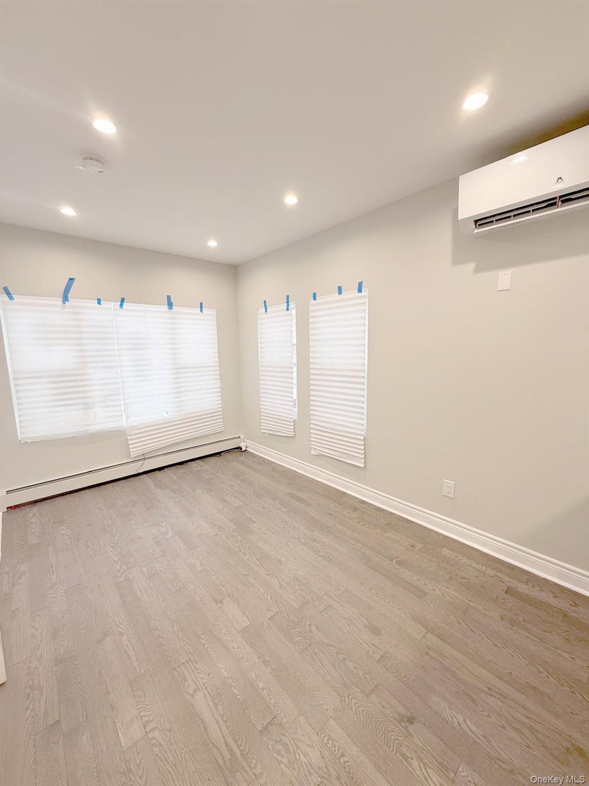 #4 photo, 111-47 133rd Street, South Ozone Park , NY 11420