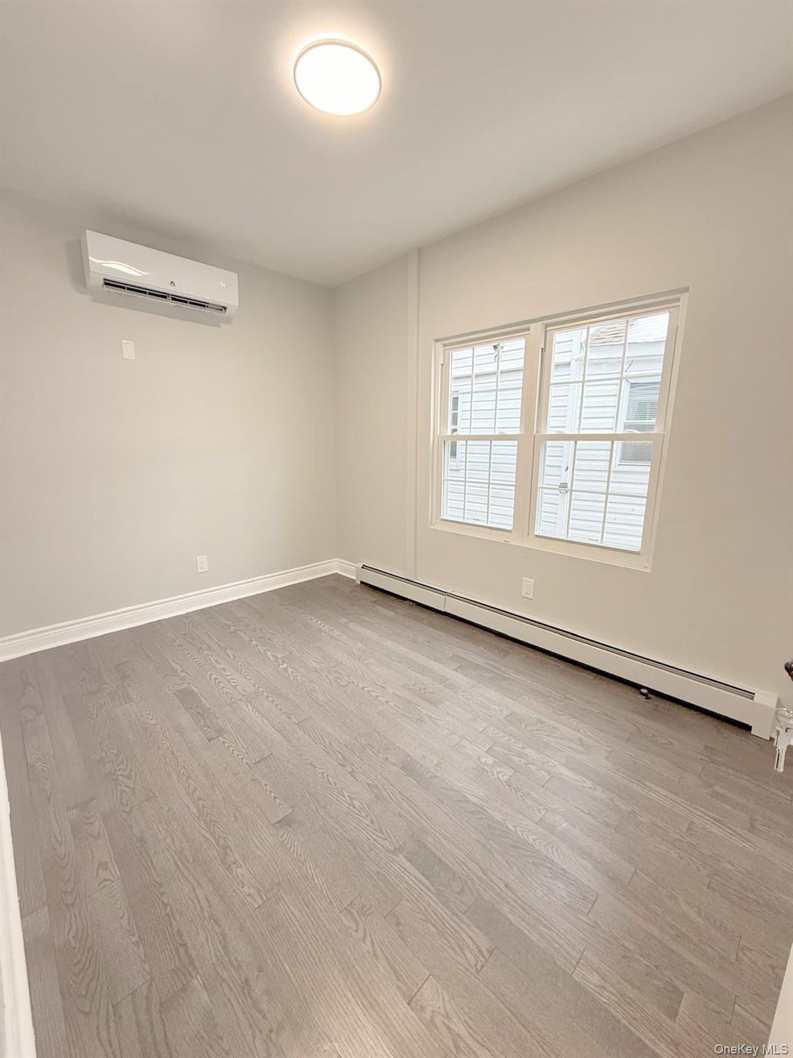 #6 photo, 111-47 133rd Street, South Ozone Park , NY 11420